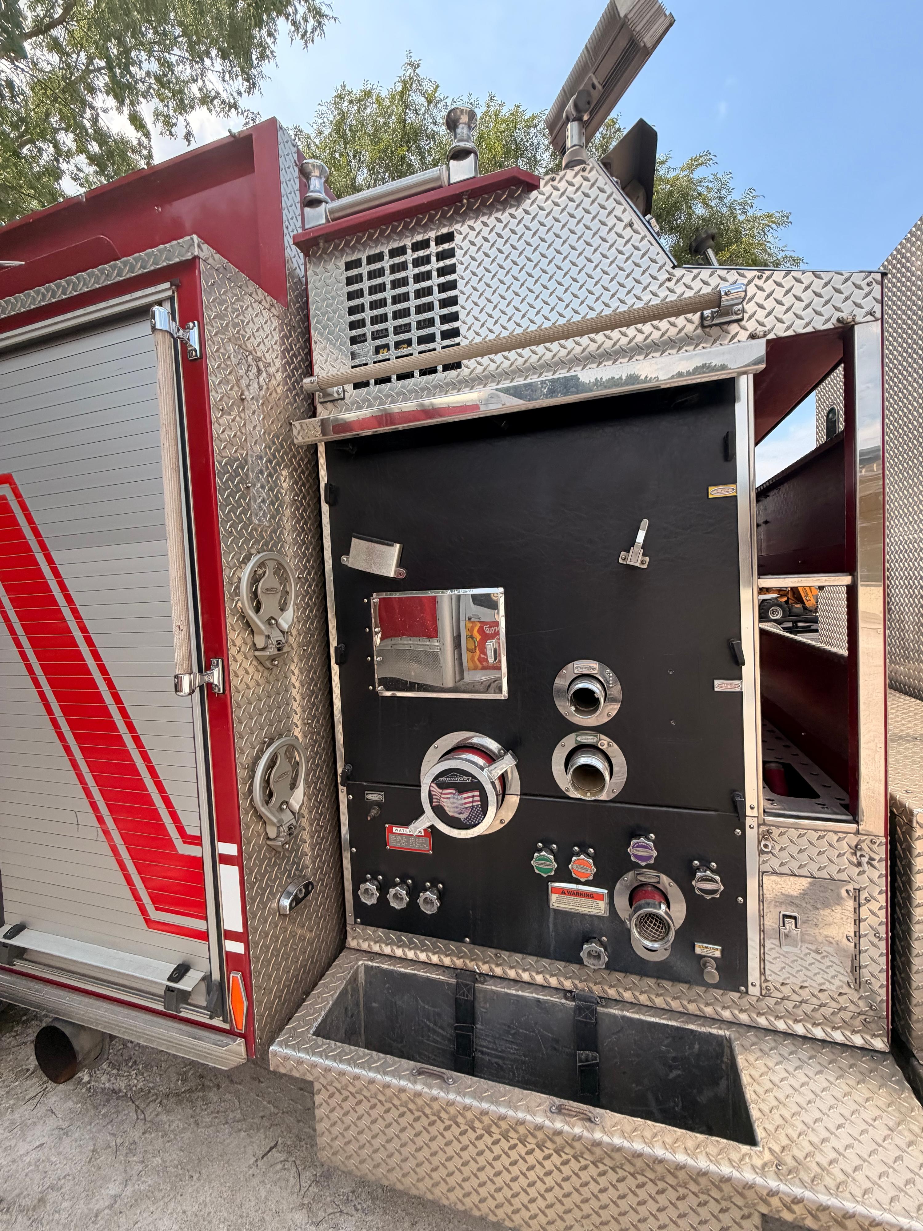 2009 Pierce Contender Pumper - image 11