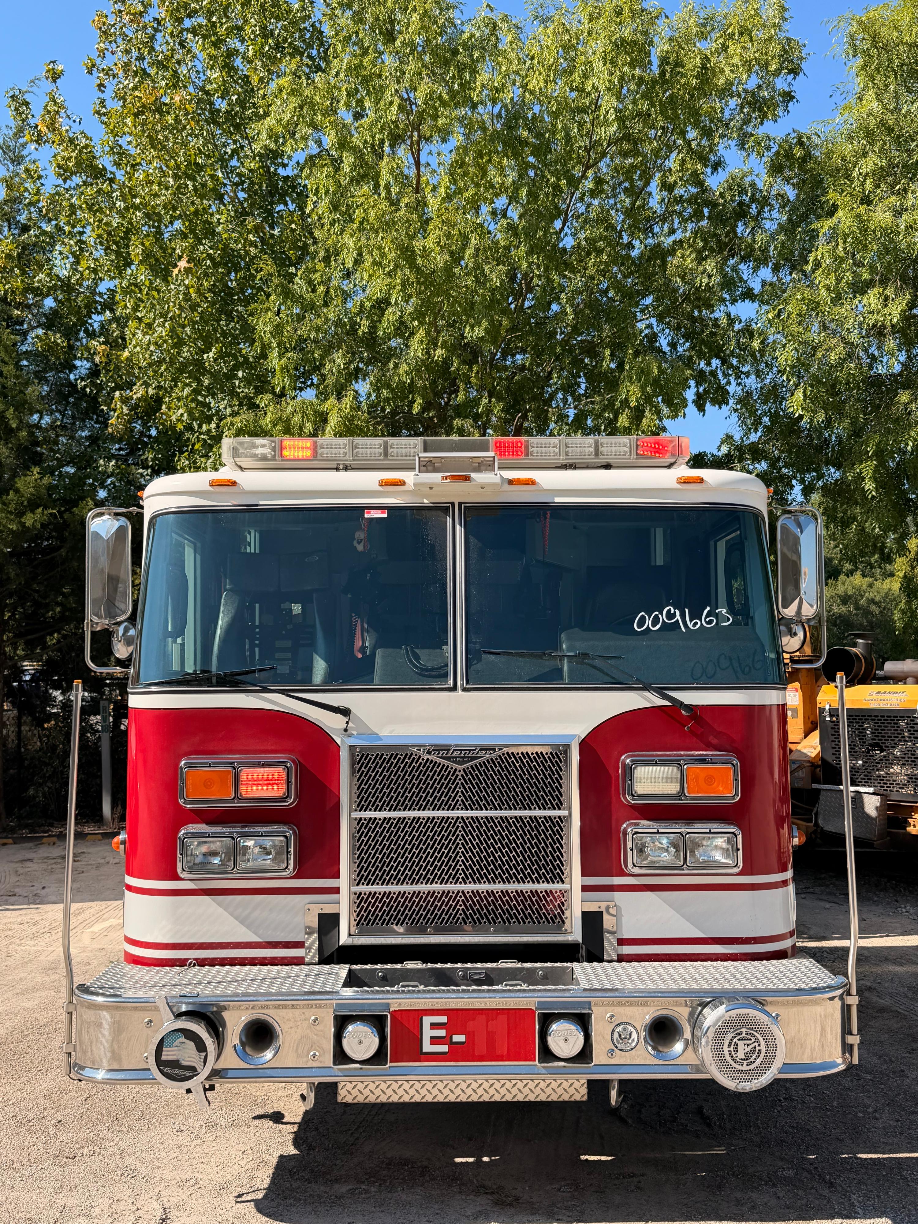 2009 Pierce Contender Pumper - image 4
