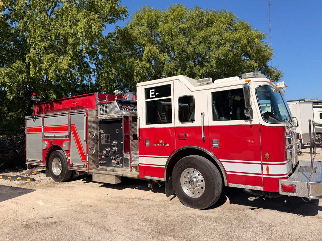 2009 Pierce Contender Pumper