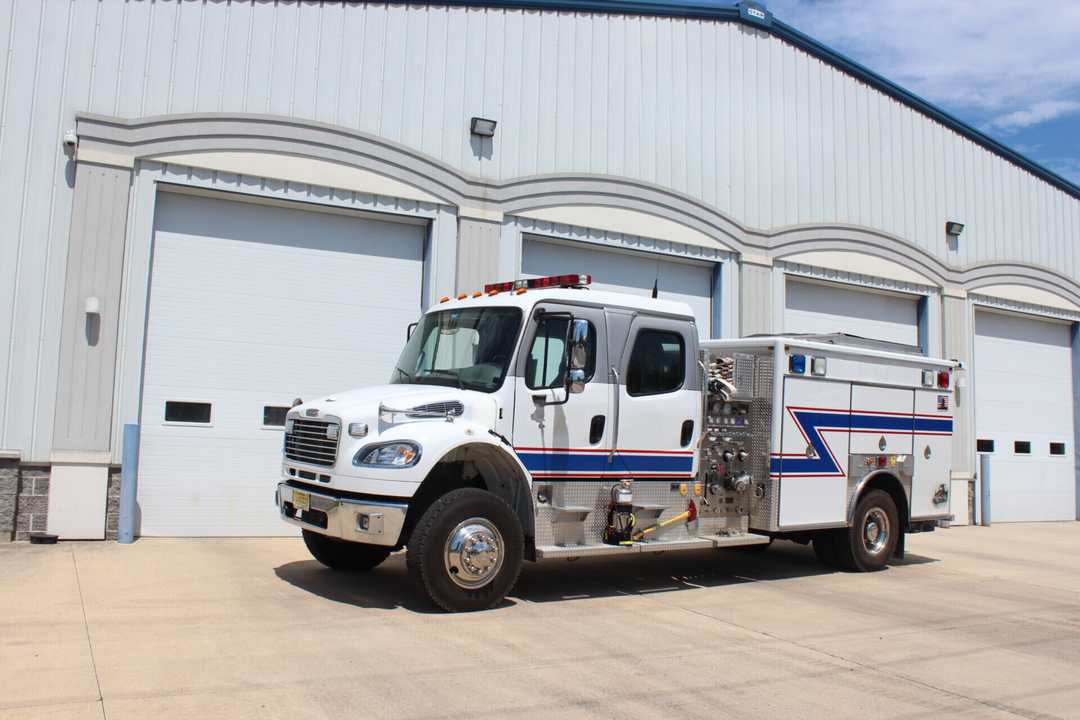 2010 Freightliner/EVI 4×4 Pumper
