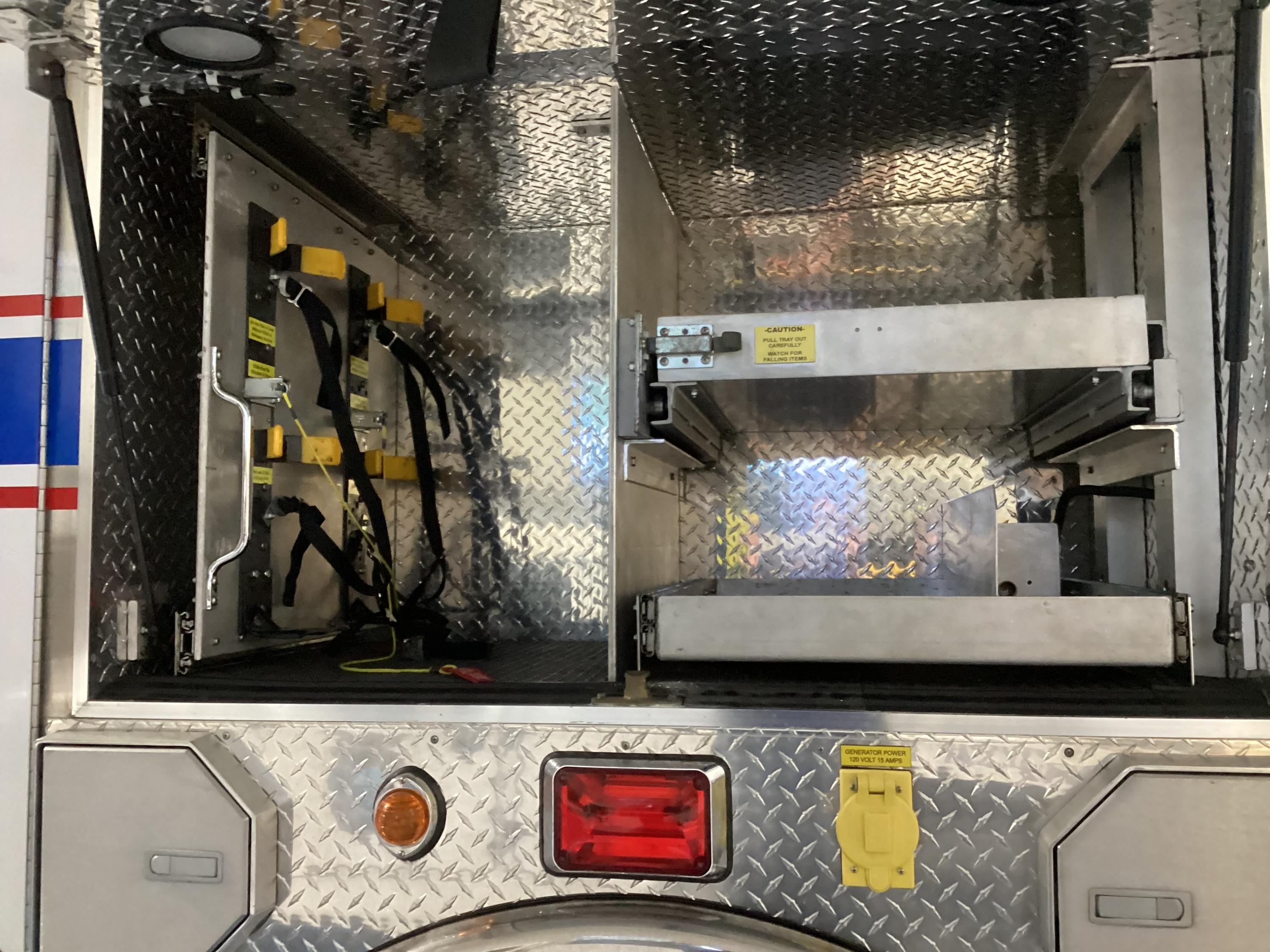 2010 Freightliner/EVI 4×4 Pumper - image 7