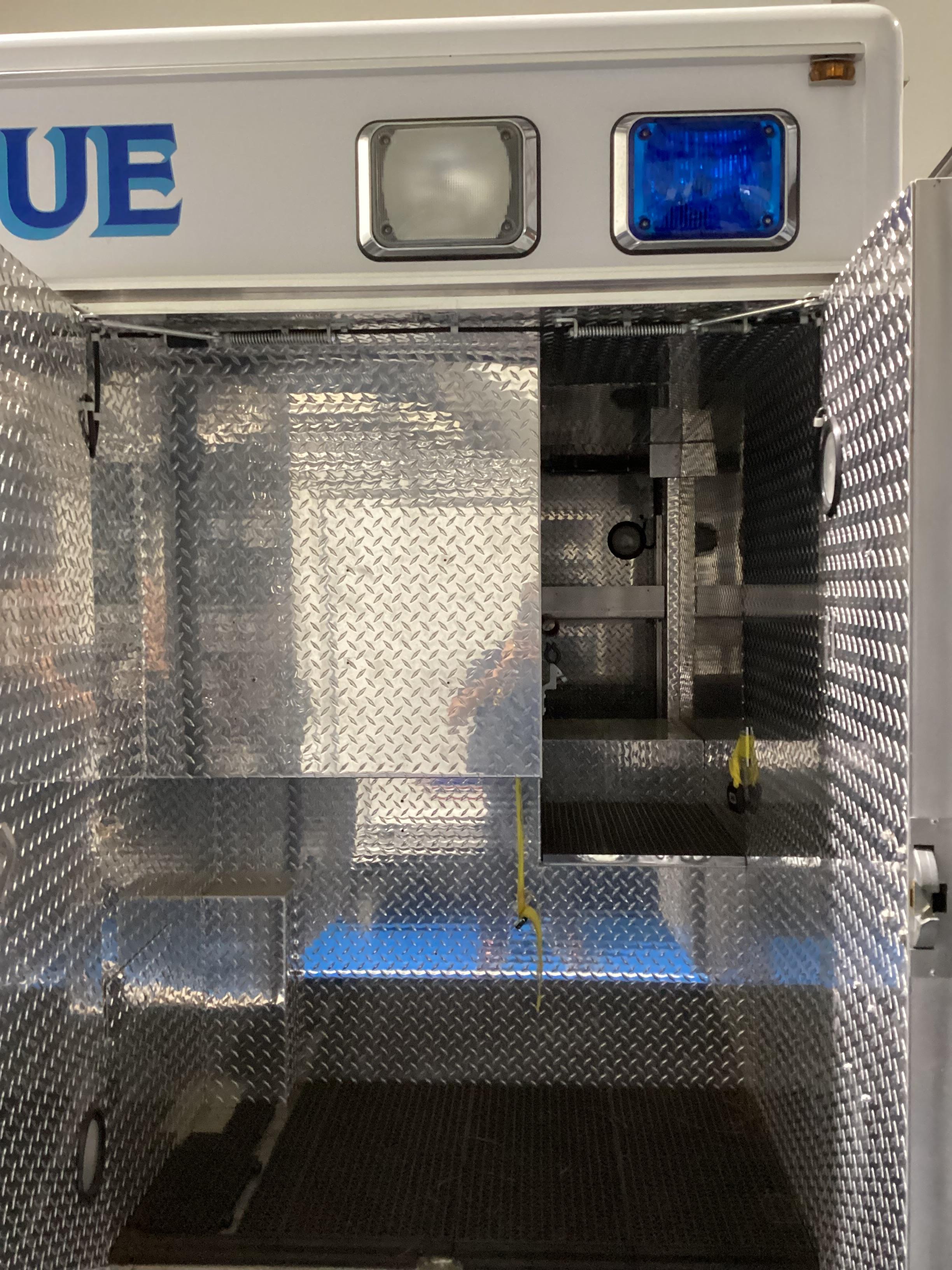 2010 Freightliner/EVI 4×4 Pumper - image 10