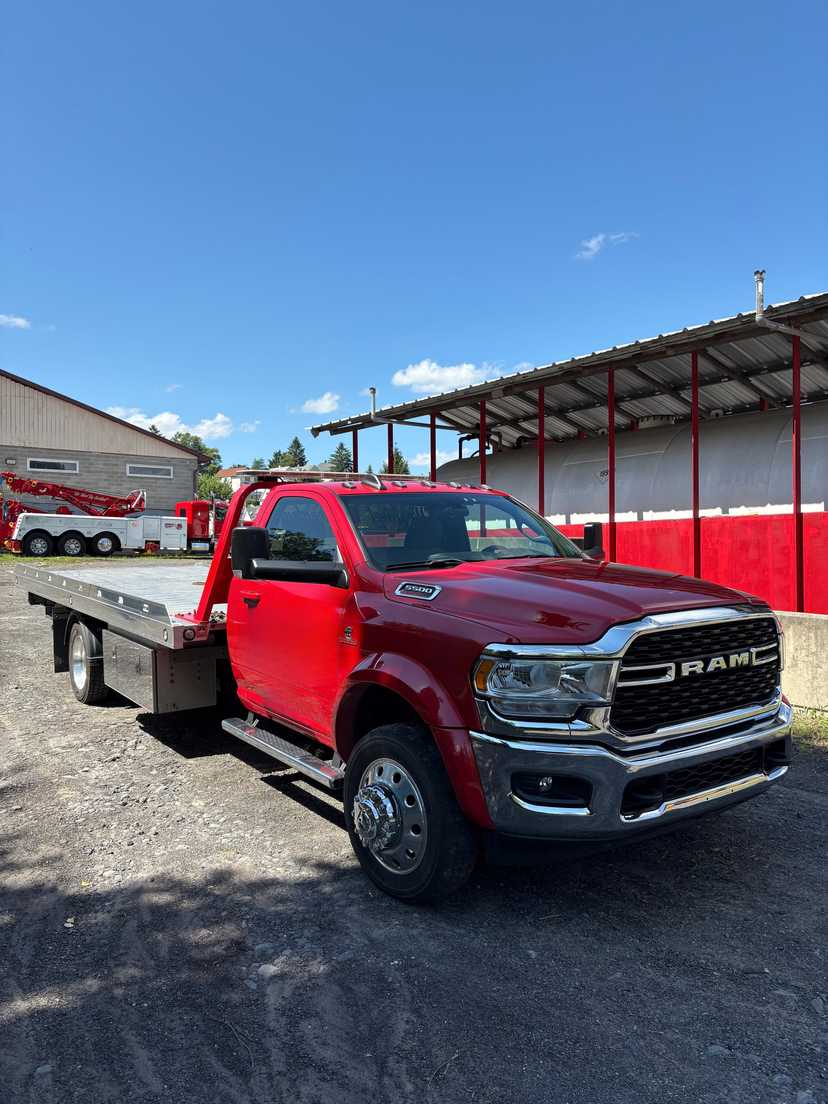 2022 Ram century Roll-Off