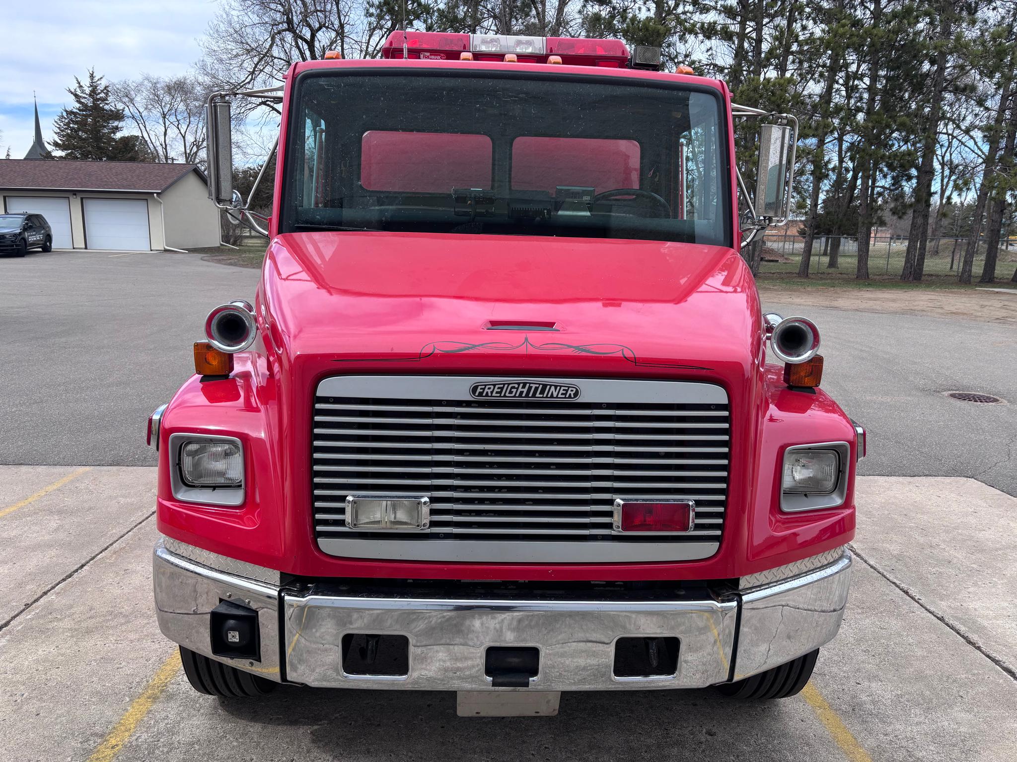 1993 Freightliner FL80 Tanker - image 5