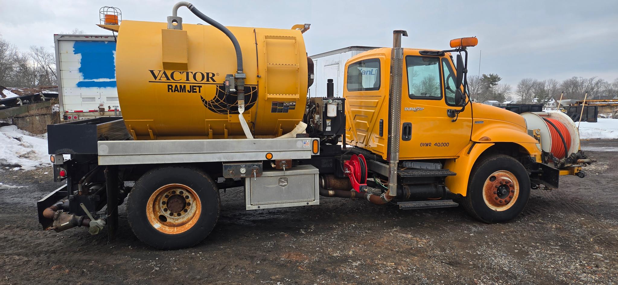 2008 International Vactor Jetter - image 4