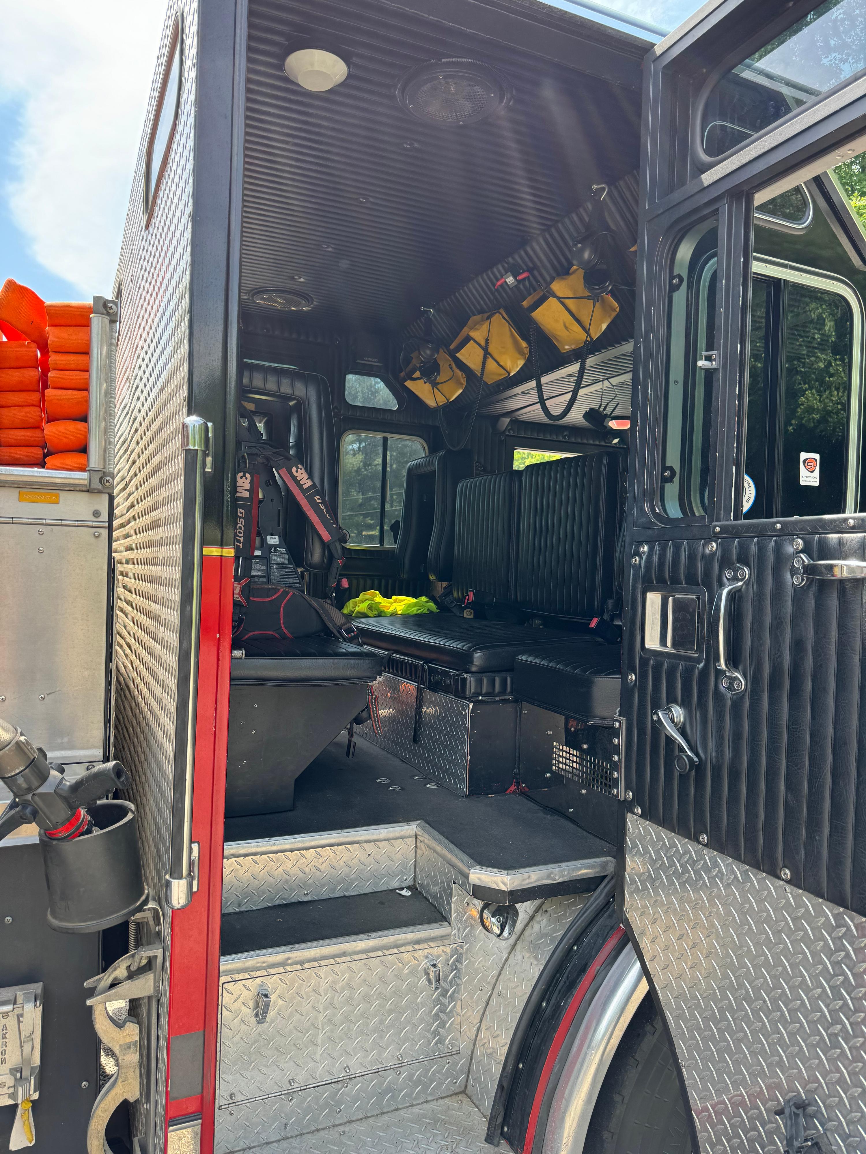 1995 KME Renegade Pumper - image 23