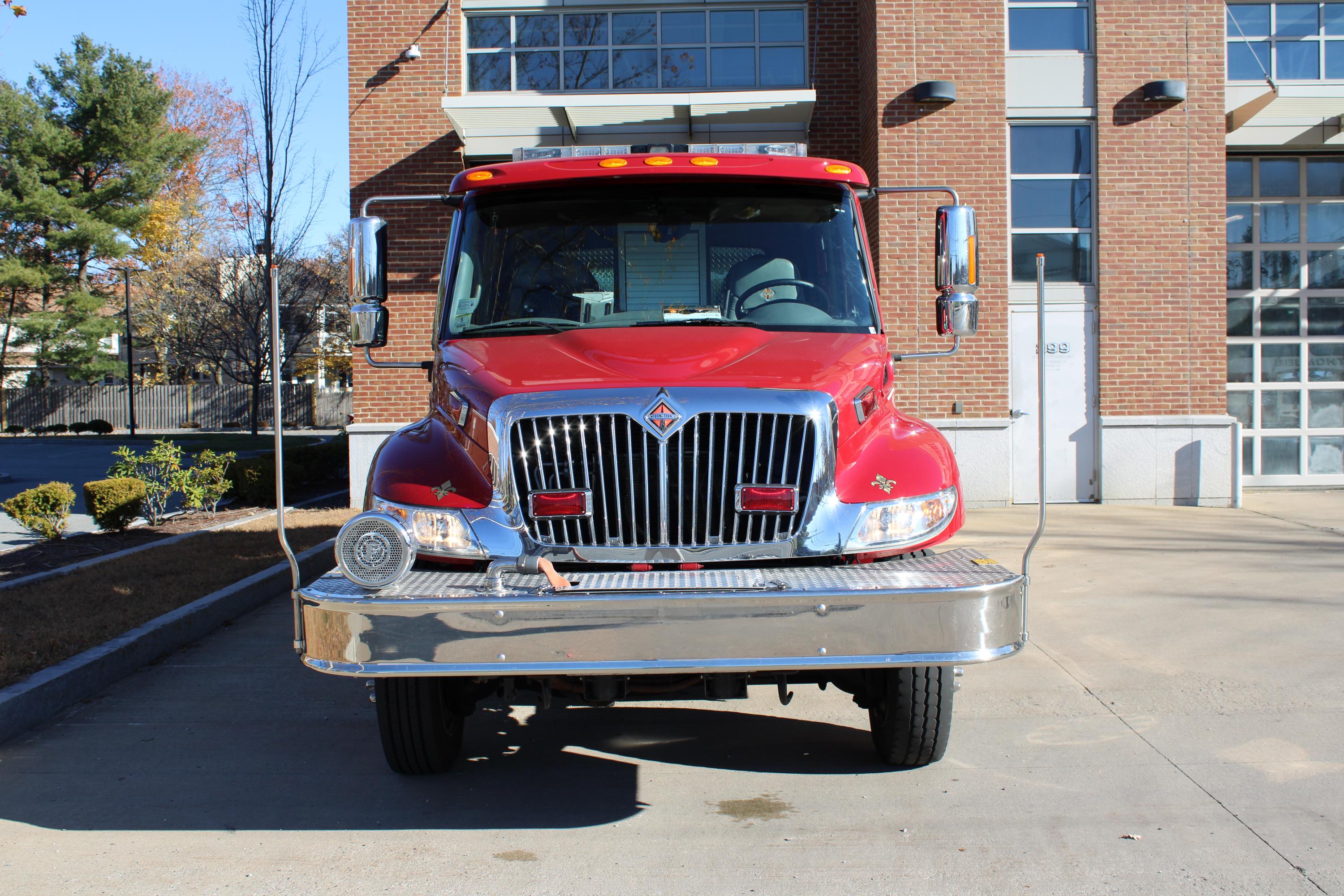 2007 International/E-One 4x4 Engine - image 3
