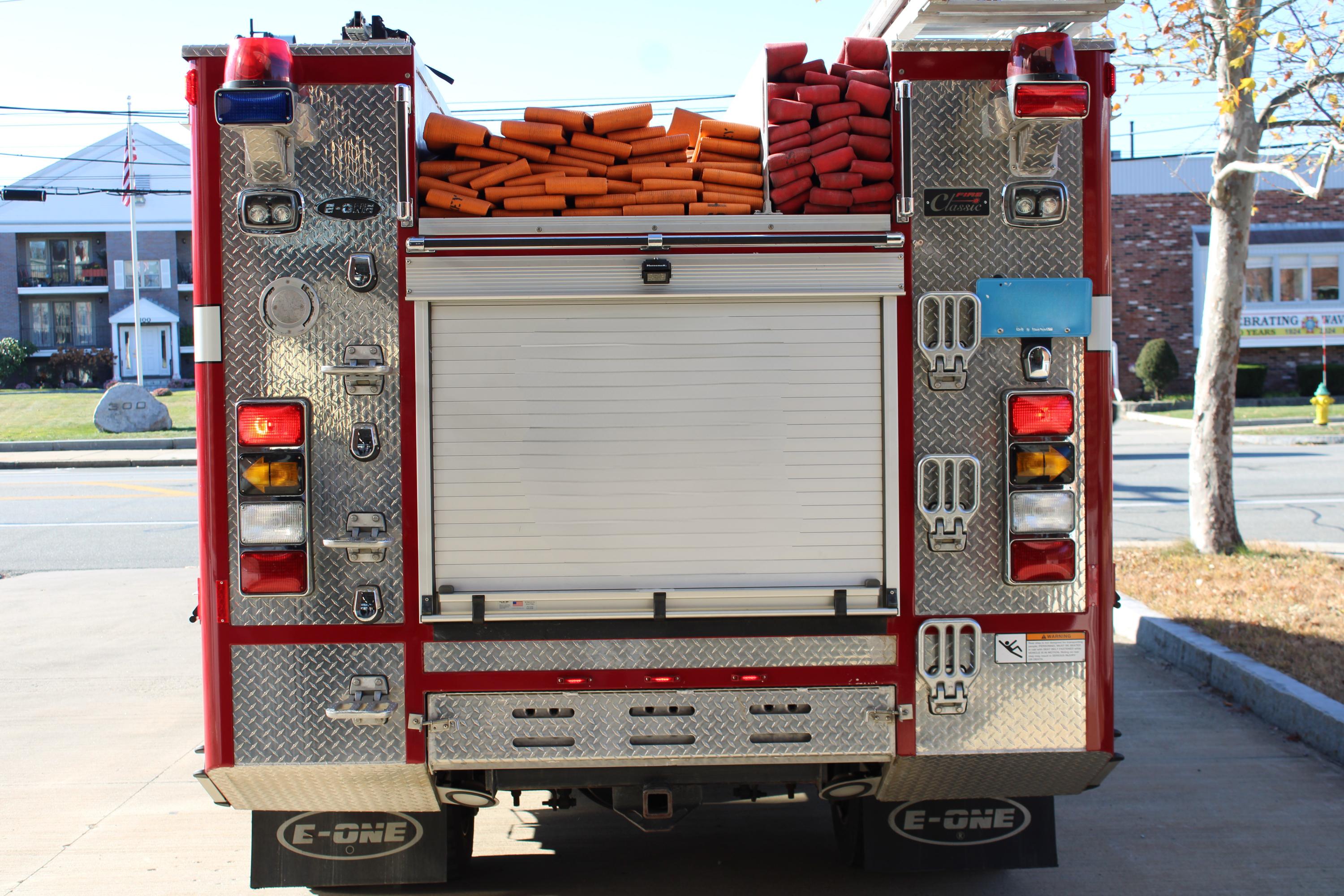 2007 International/E-One 4x4 Engine - image 10