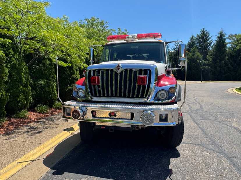 2008 Rosenbauer International 4x4 Pumper — photo 3