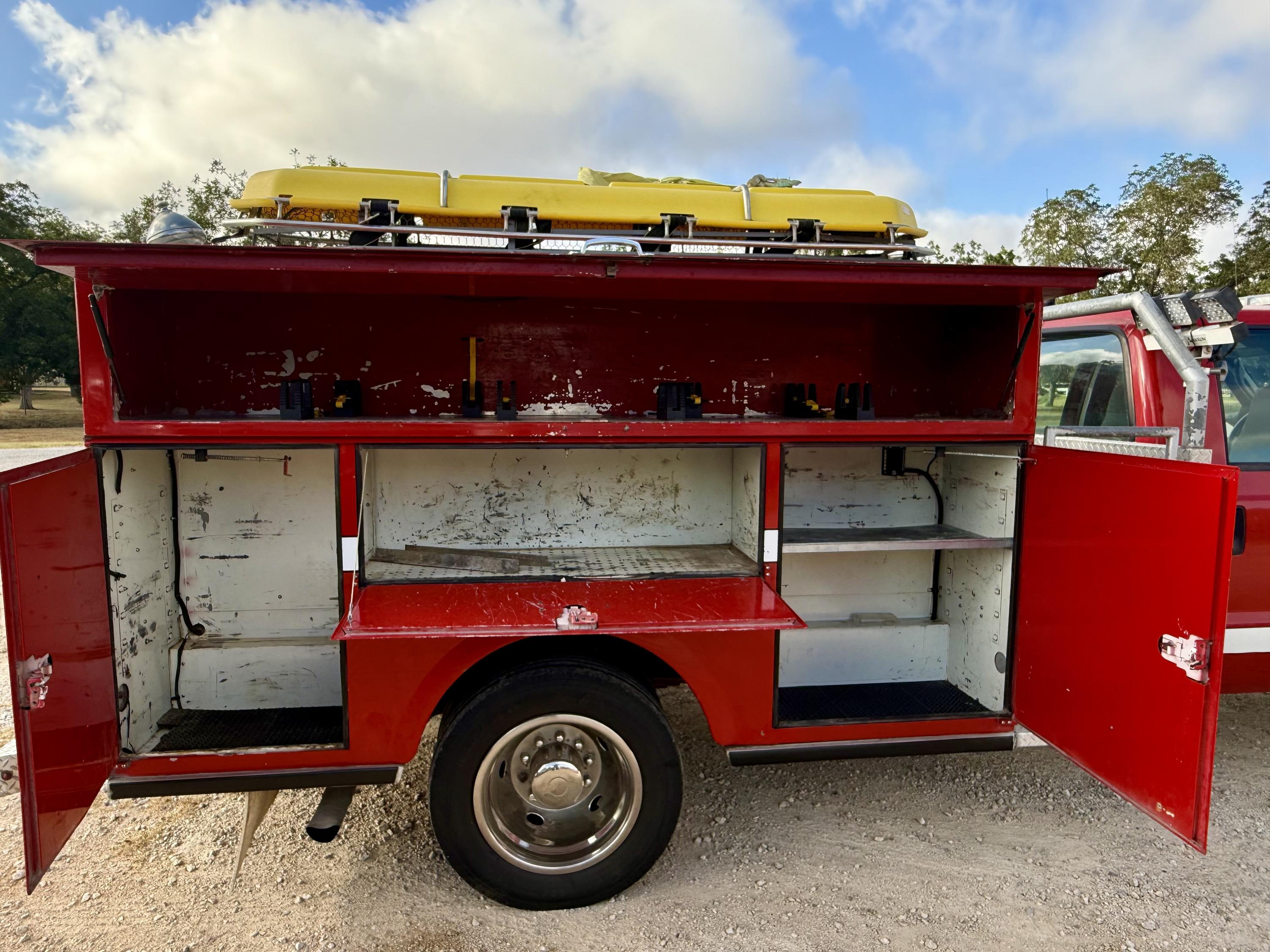 2005 Ford F550 Brush / Rescue / Squad 4x4 Mini Rescue - image 14