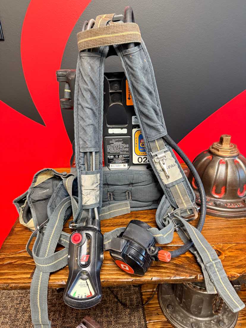 Scott Air-Pak X3 SCBA, 2013 Edition — photo 3