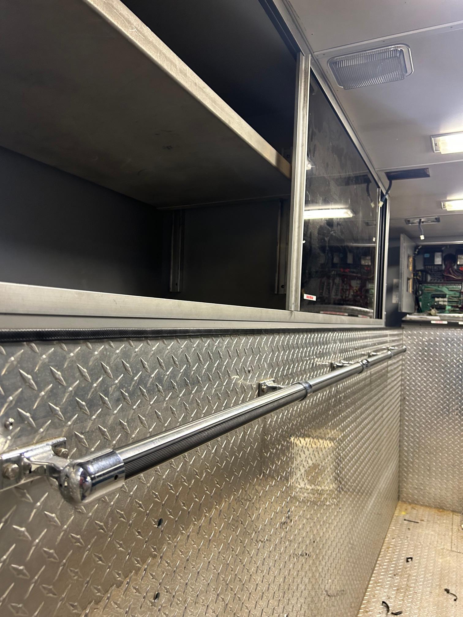 1994 International 4900 Heavy Rescue - image 22