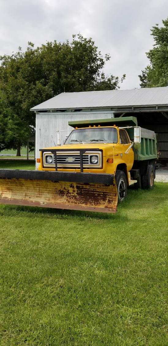 1990 Chevrolet C70 Dump Truck — photo 2
