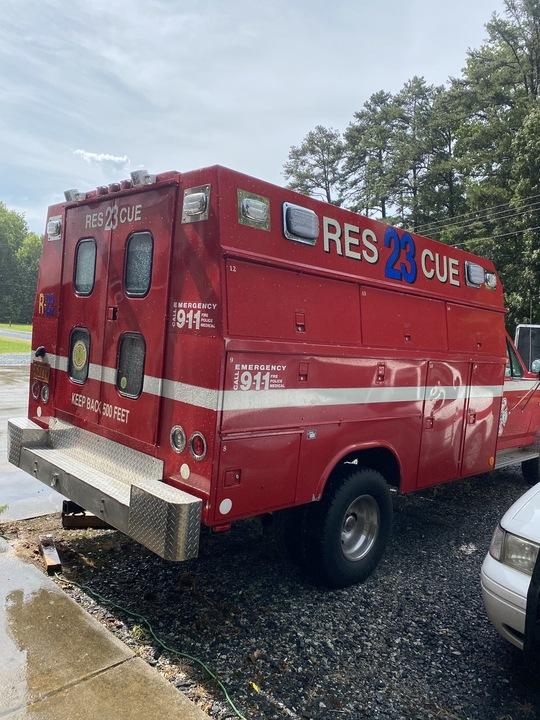 1992 Ford F350 Light Rescue - image 5
