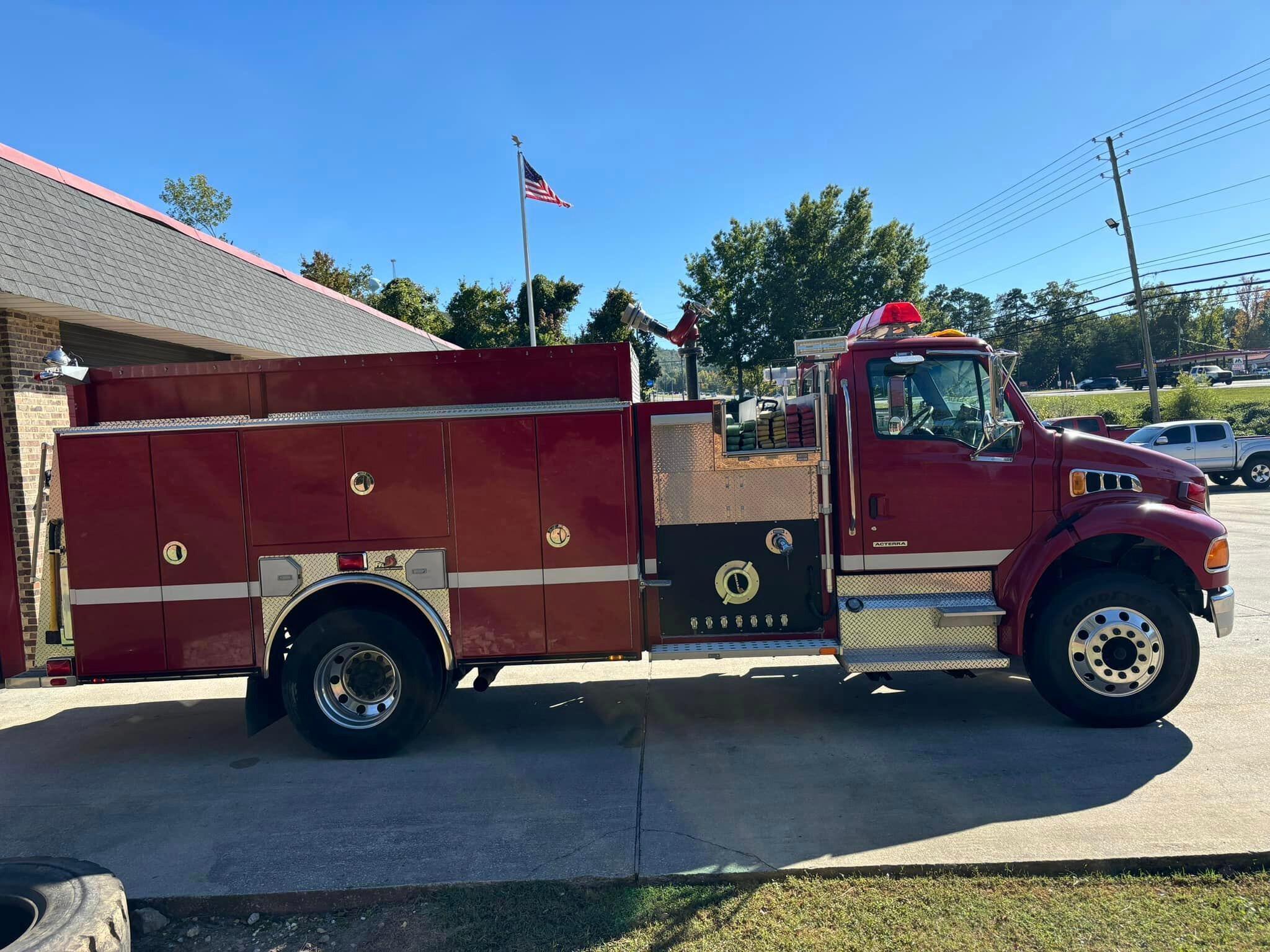 2003 Ferrara/Sterling Pumper - image 3