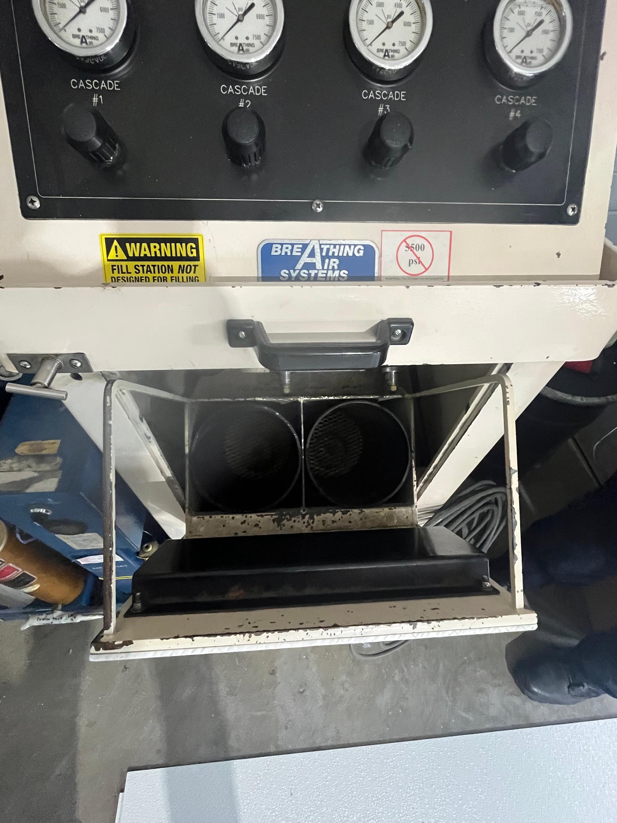 4500 PSI Fill Station/Compressor  - image 3