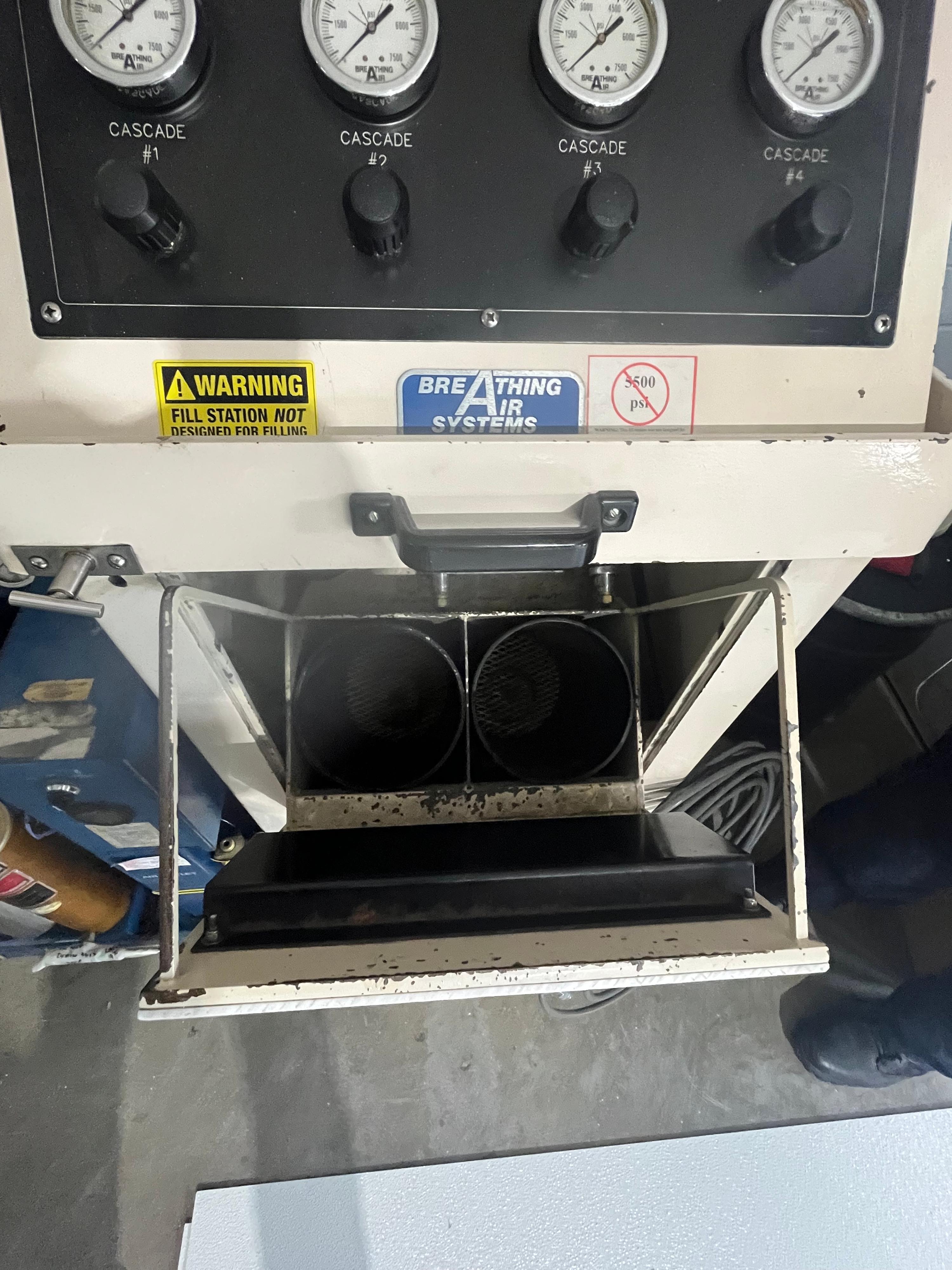 4500 PSI Fill Station/Compressor  - image 3