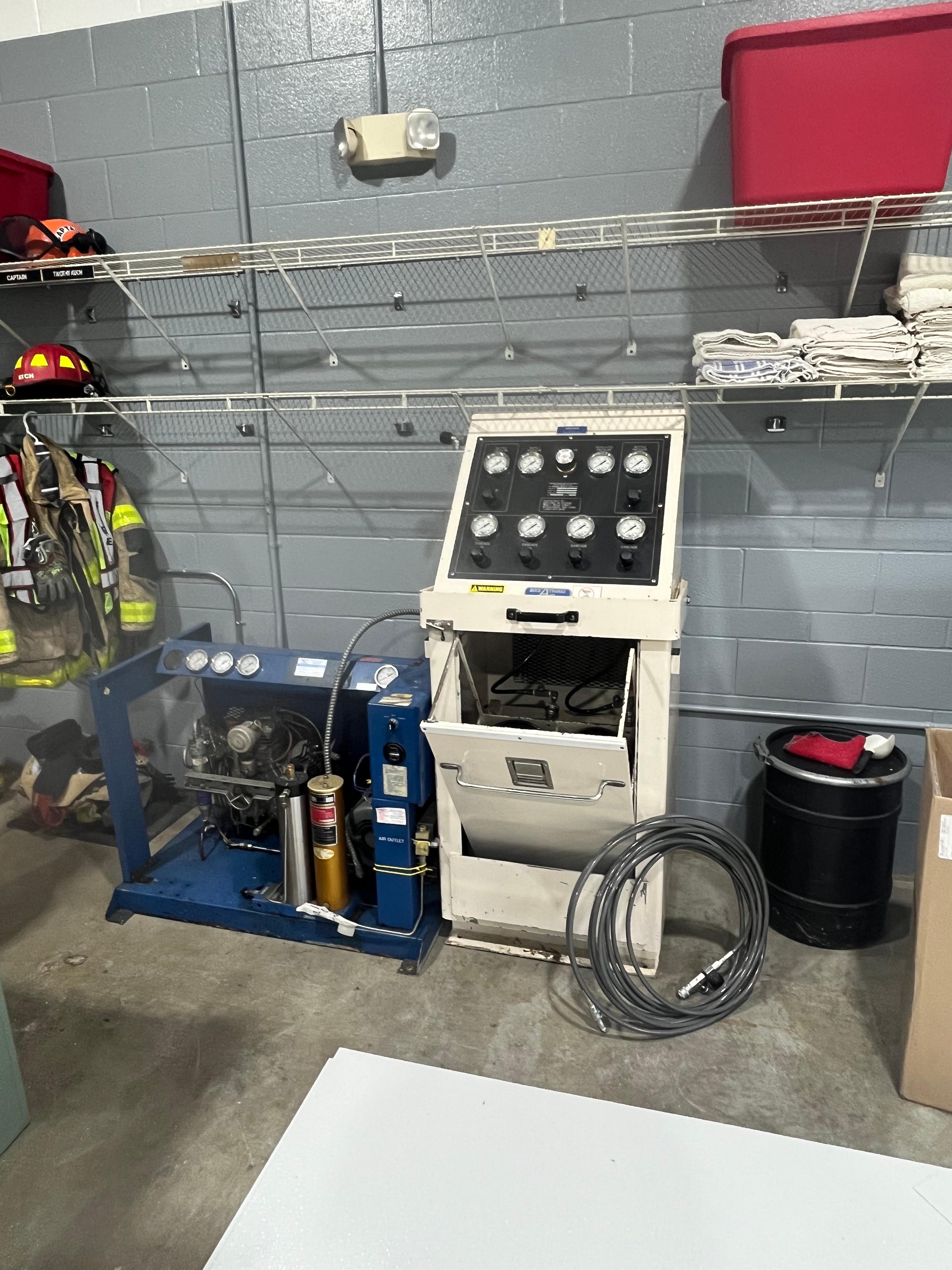 4500 PSI Fill Station/Compressor  - image 5