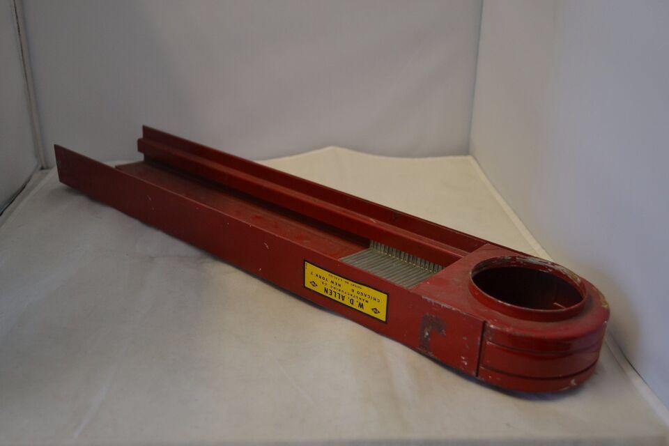 W. D. Allen Fire Hose Holder
