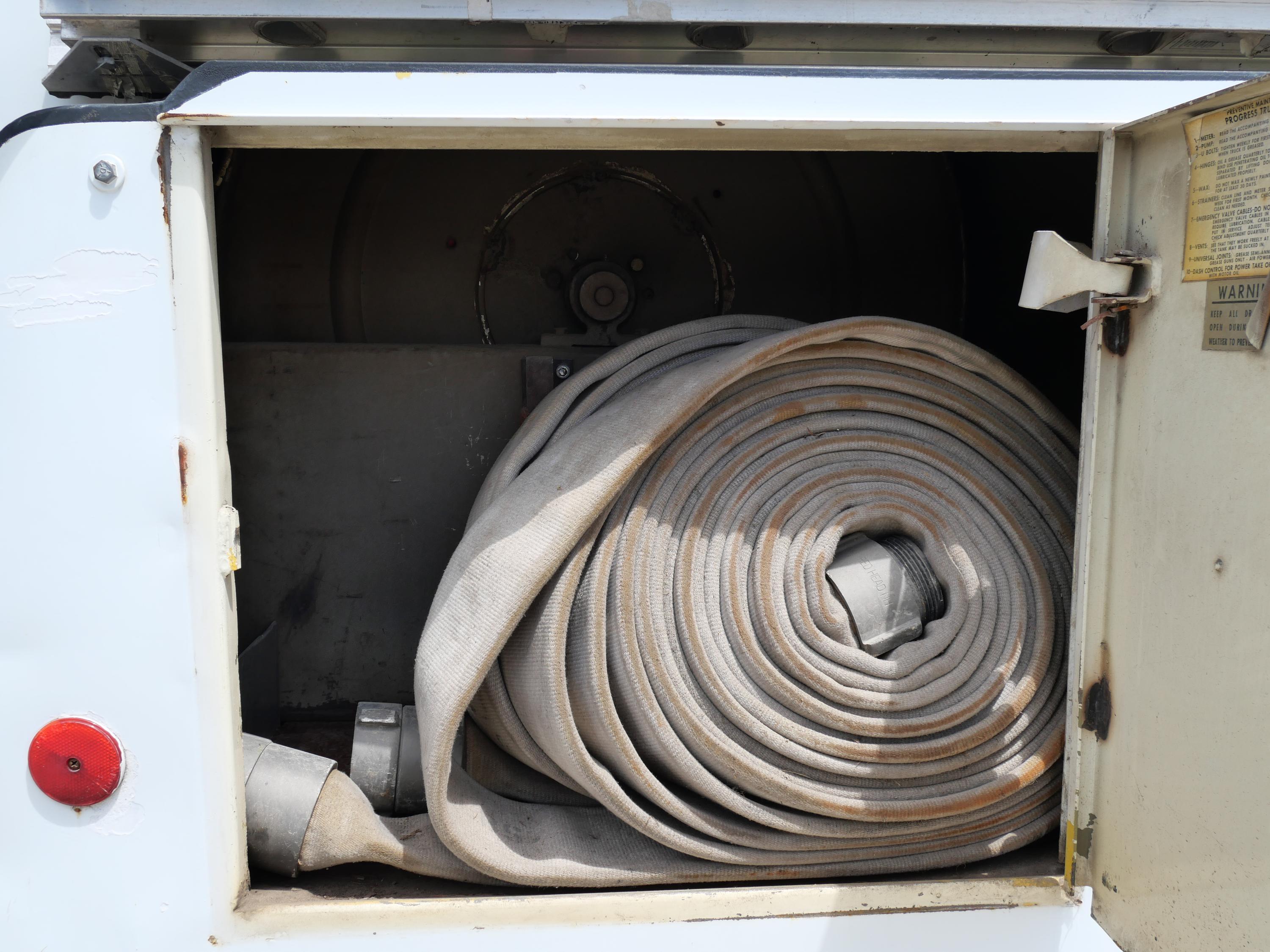 1986 International 2200 Gallon Tanker/Tender - image 23