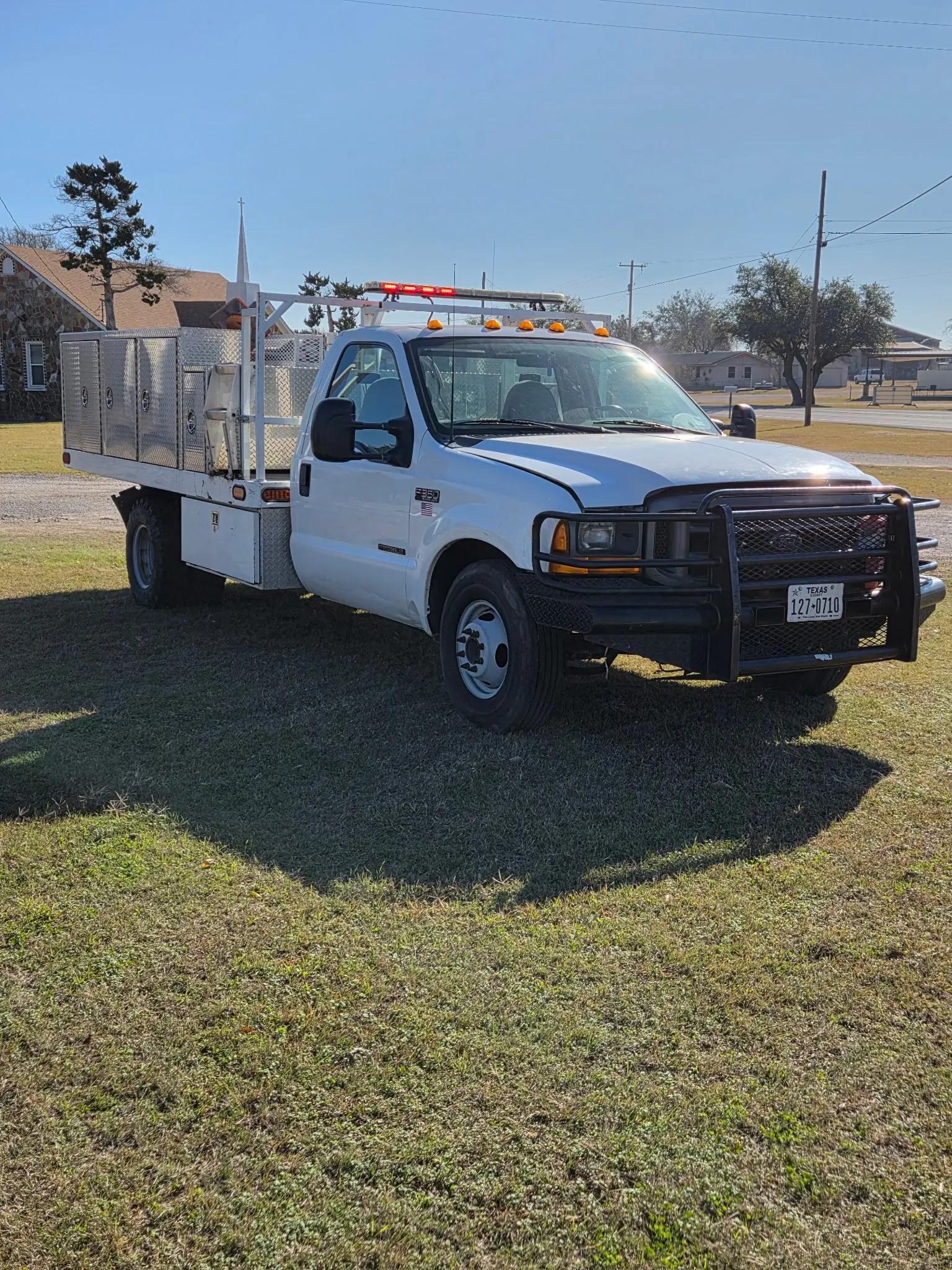 2000 Ford F-350 Brush Truck - image 4