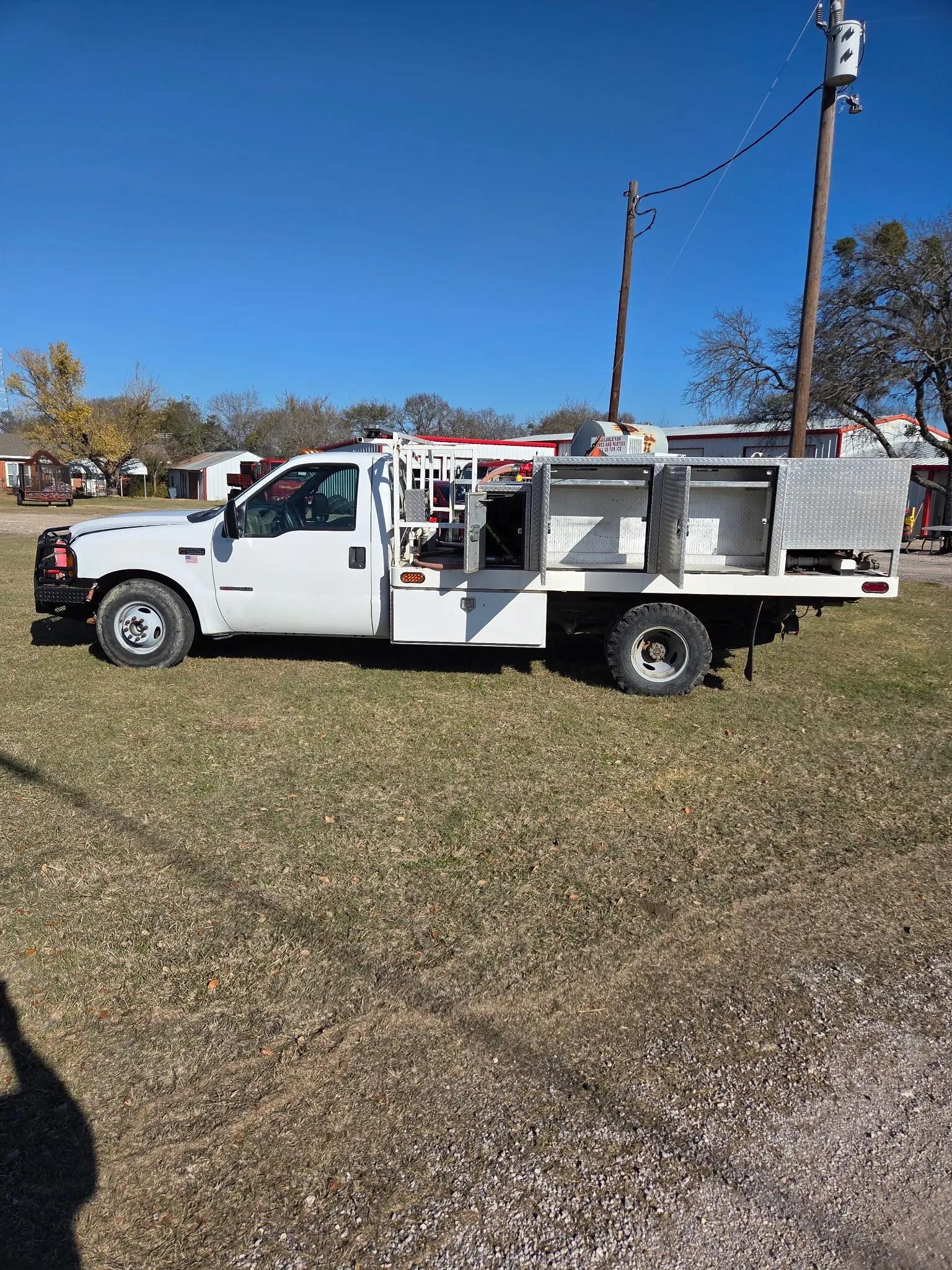 2000 Ford F-350 Brush Truck - image 7
