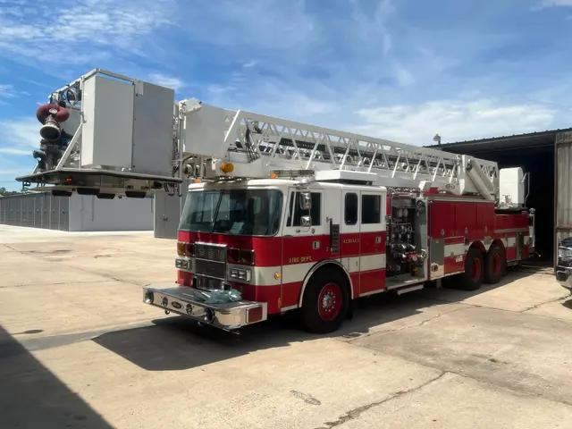 1992 Pierce Platform / $270K Refurb in 2009