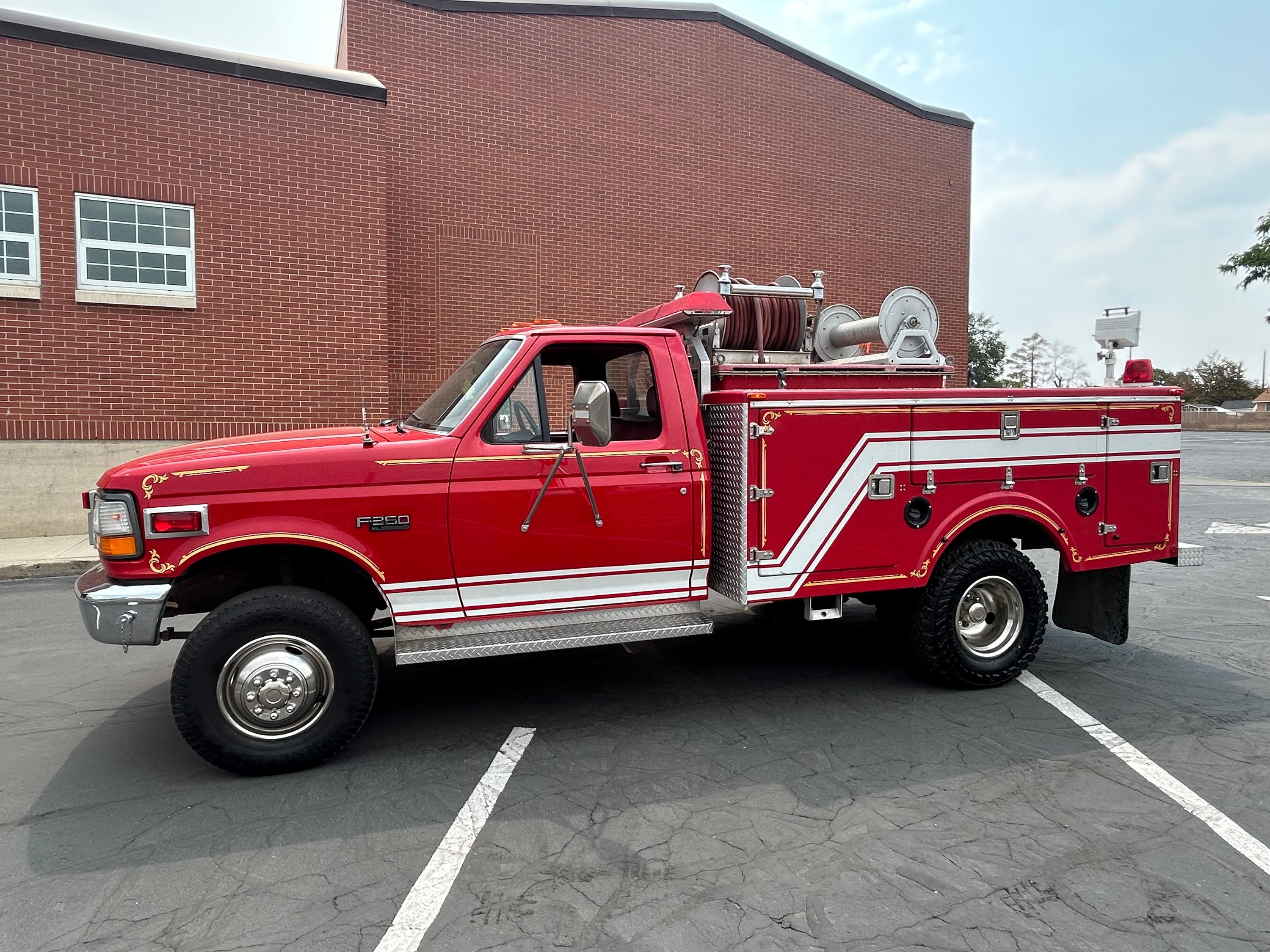 1994 Ford 4x4 Brush Truck - image 12