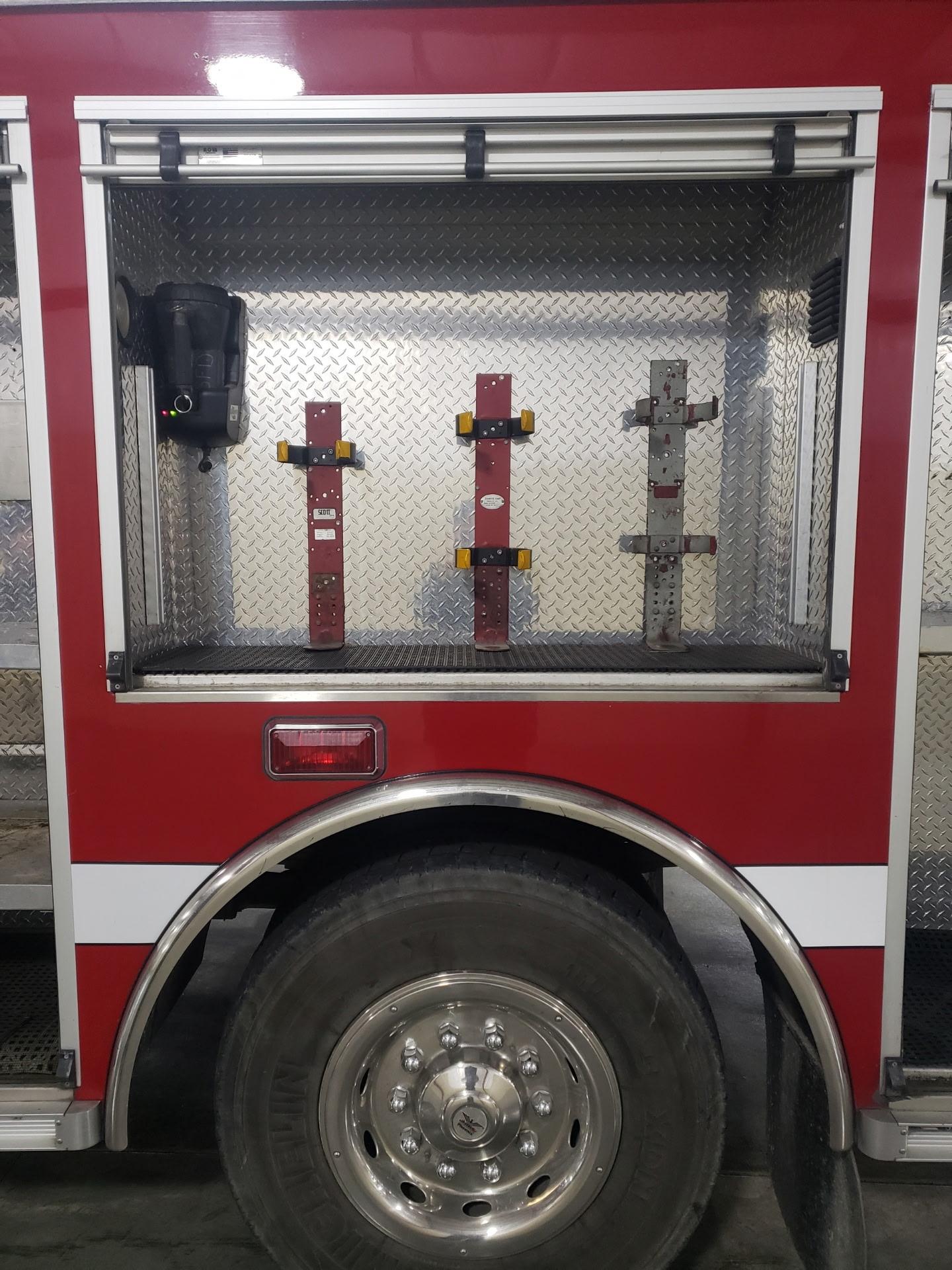 2001 Freightliner FL80 Engine 1250/1000/30 - image 12