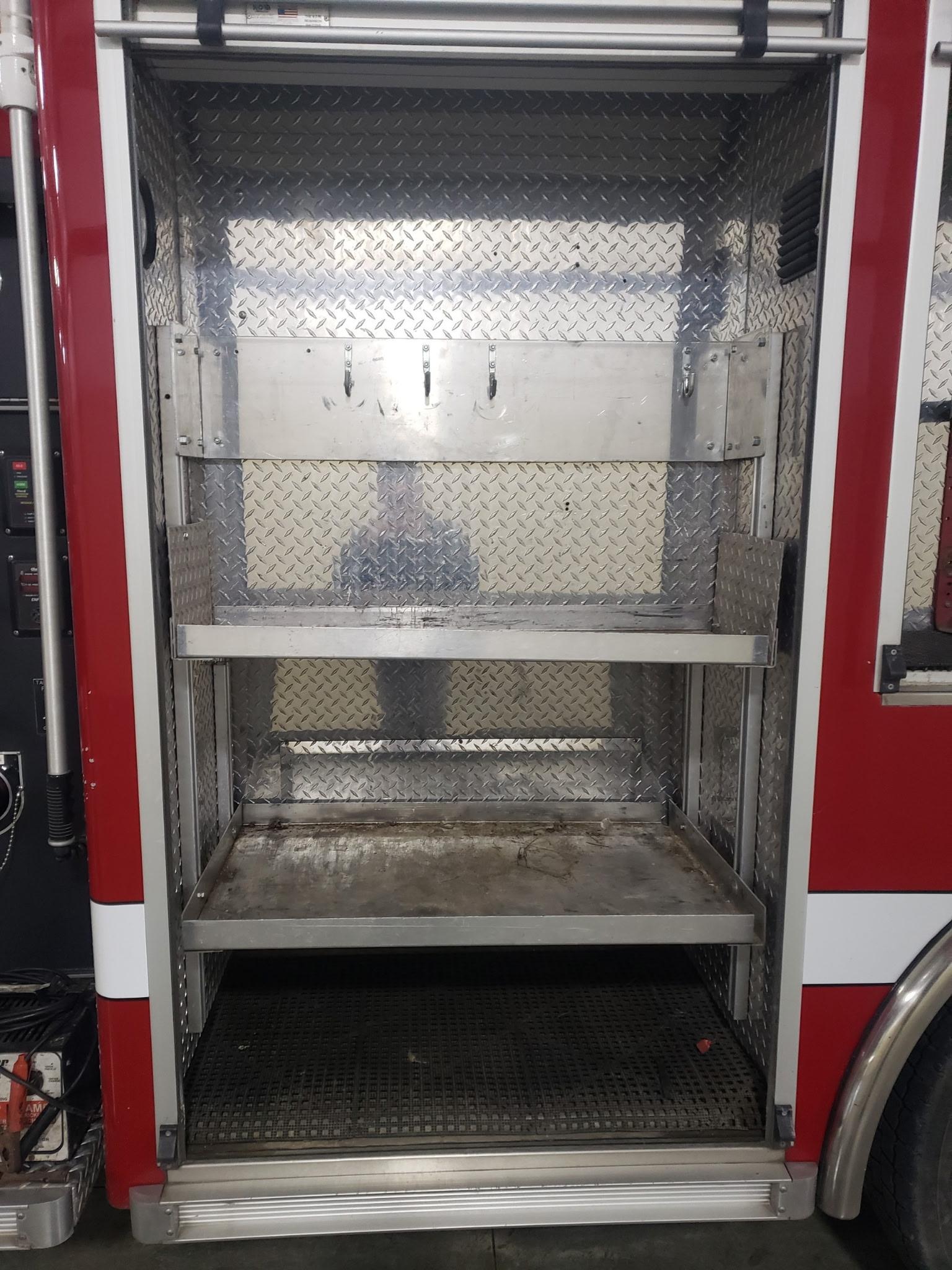2001 Freightliner FL80 Engine 1250/1000/30 - image 5