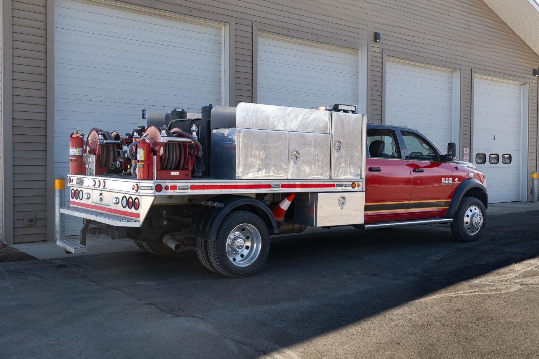 2016 Ram 5500 4x4 Brush Truck - image 10