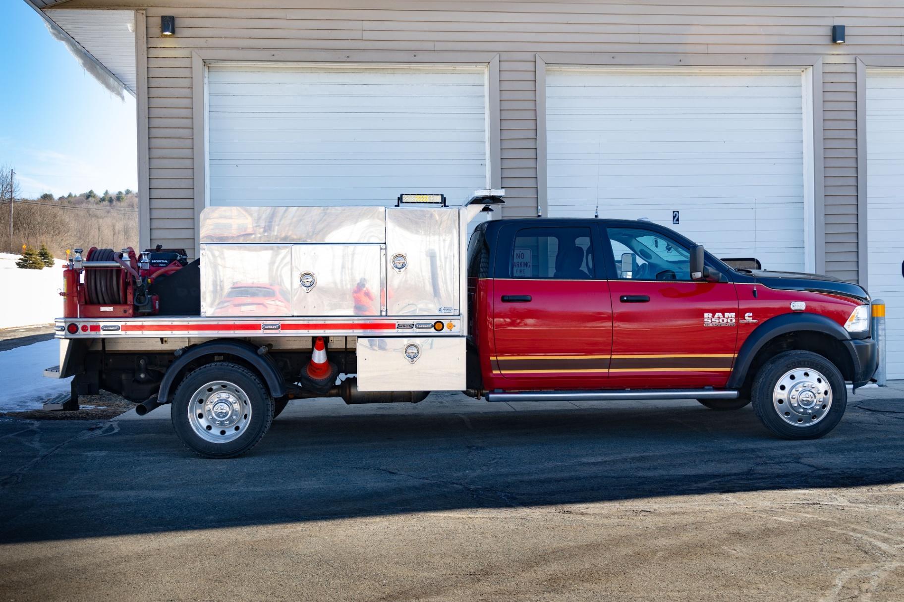 2016 Ram 5500 4x4 Brush Truck - image 5