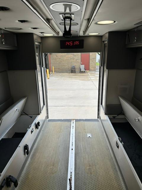 2015 Road Rescue Ford Type III Ambulance - image 23