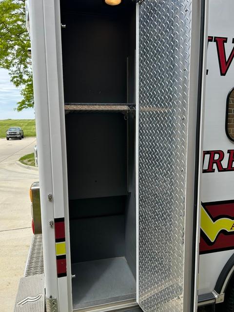 2015 Road Rescue Ford Type III Ambulance - image 30