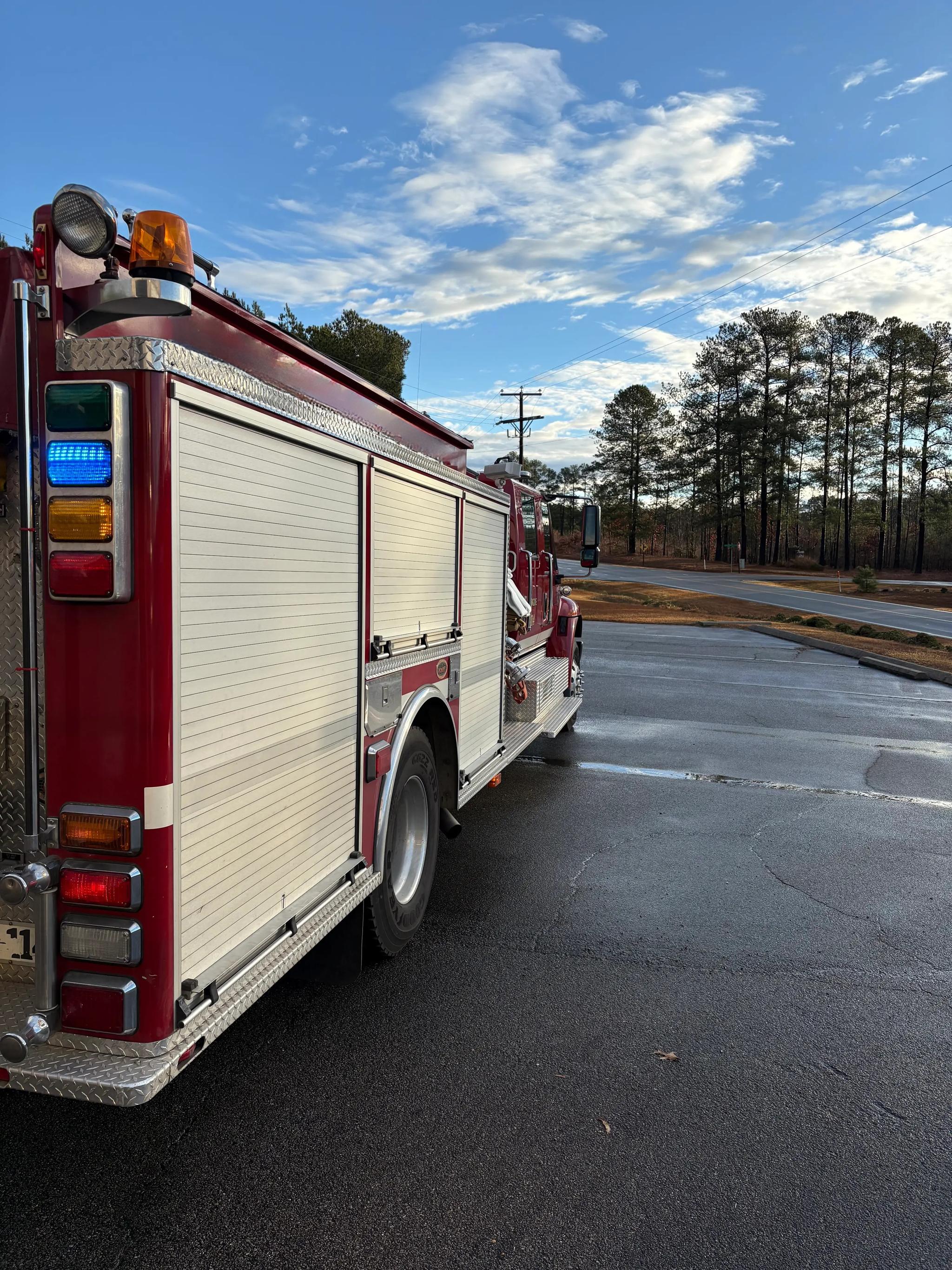 2004 KME International Pumper - image 5