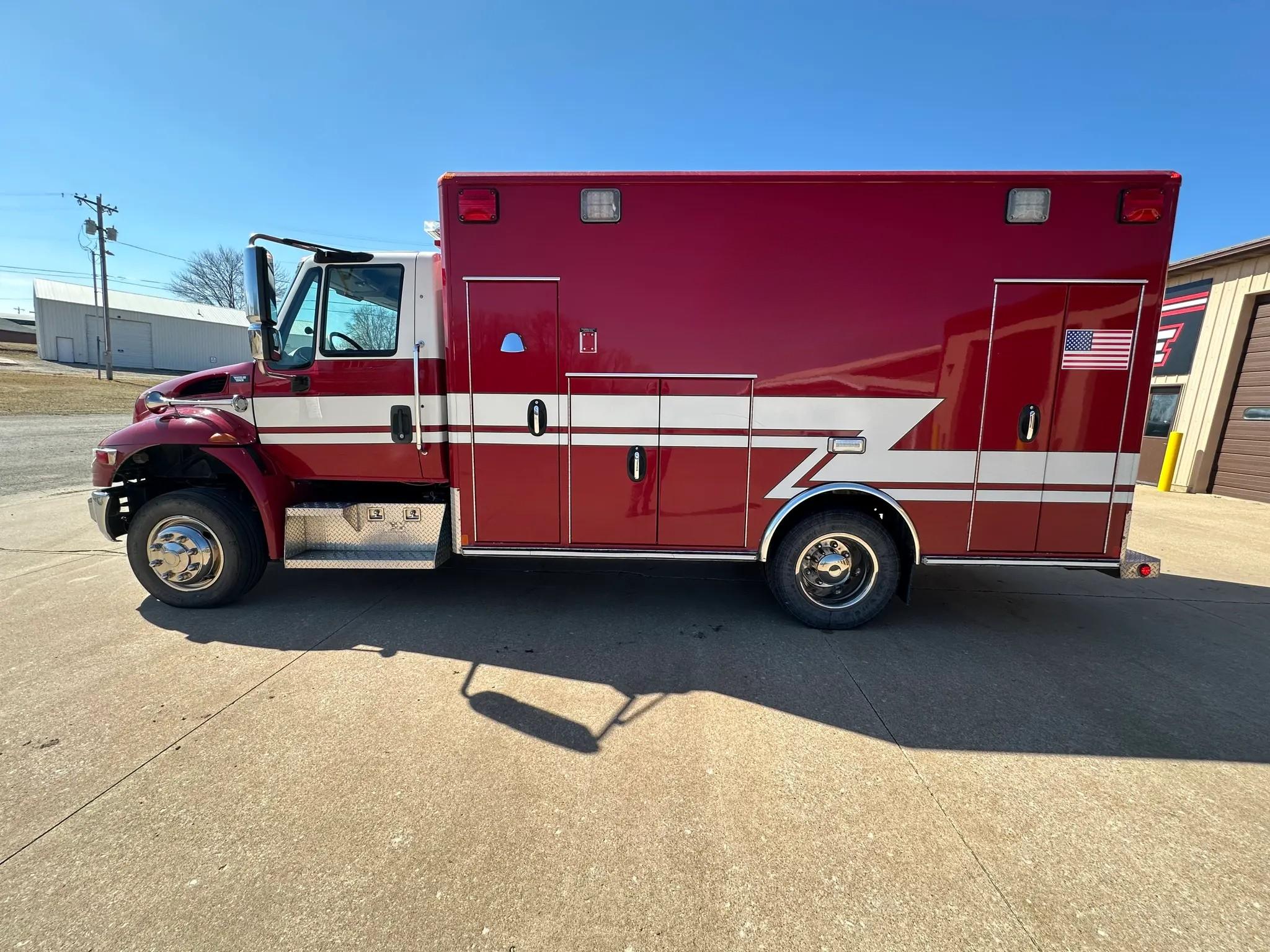 2011 International/Wheeled Coach Type I - image 10
