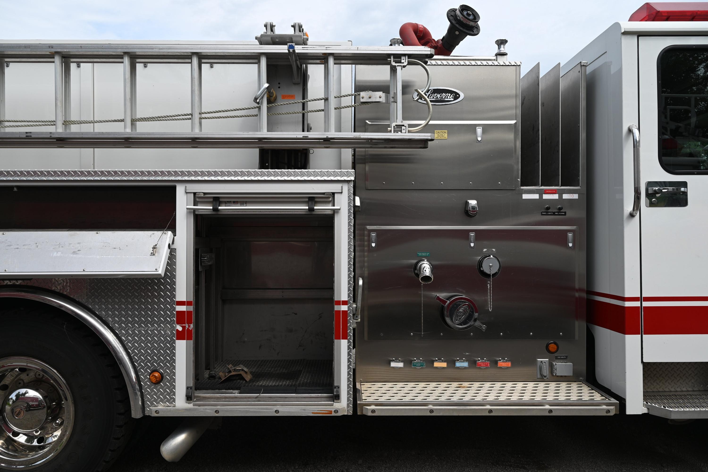 2002 Luverne Spartan Pumper - image 19