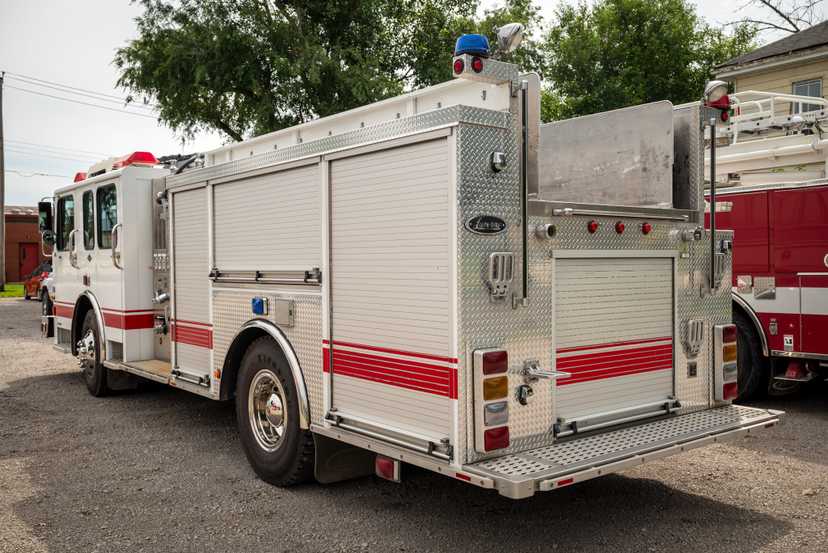 2002 Luverne Spartan Pumper — photo 4