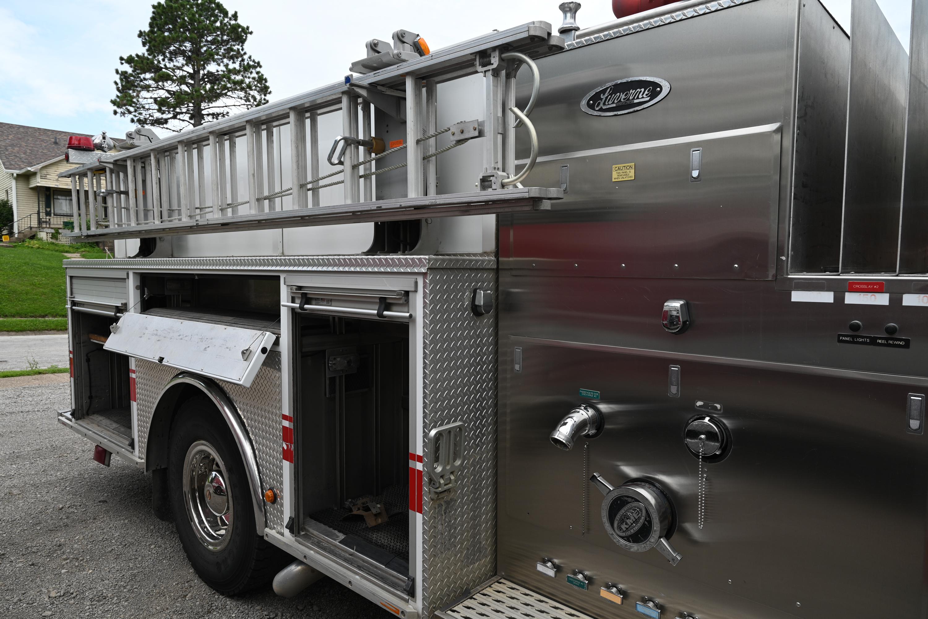 2002 Luverne Spartan Pumper - image 18