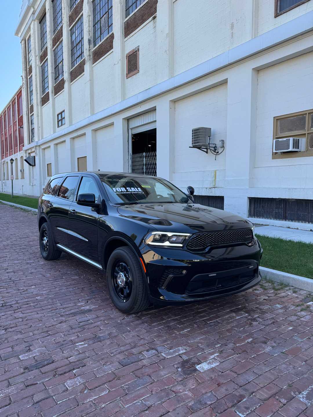 2027 Dodge Durango 4x4 Command Unit