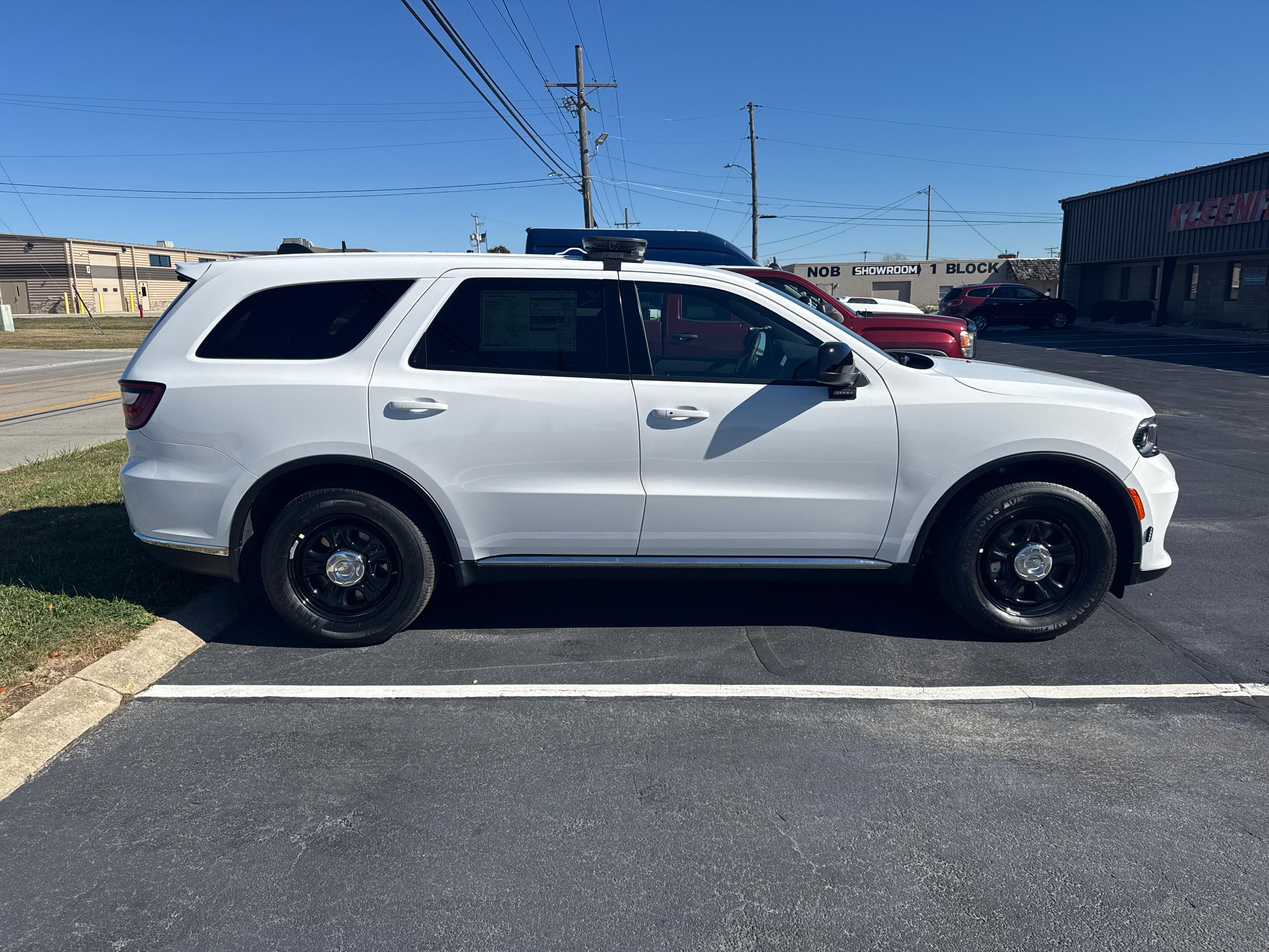 2026 Dodge Durango 4x4 Command Unit - image 6