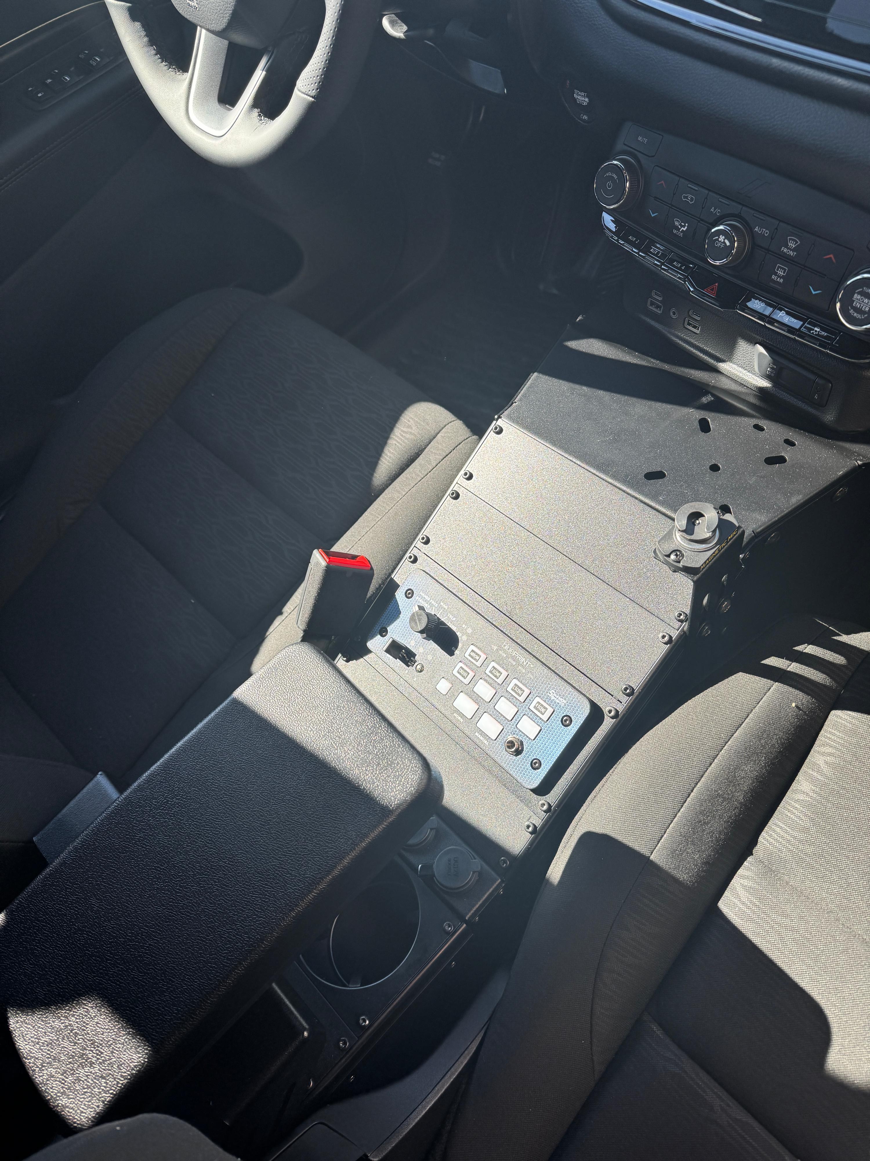 2026 Dodge Durango 4x4 Command Unit - image 19