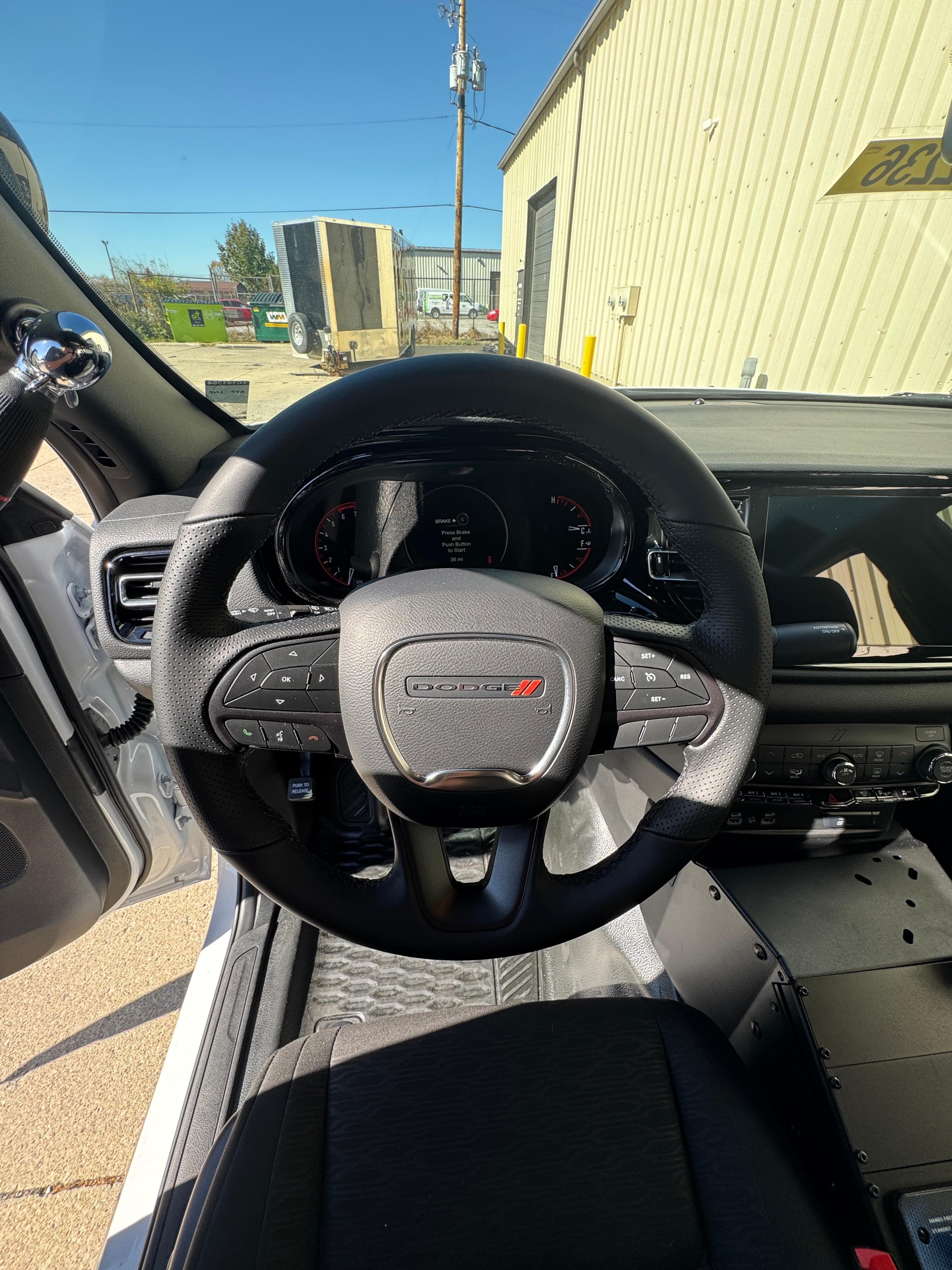 2026 Dodge Durango 4x4 Command Unit - image 15