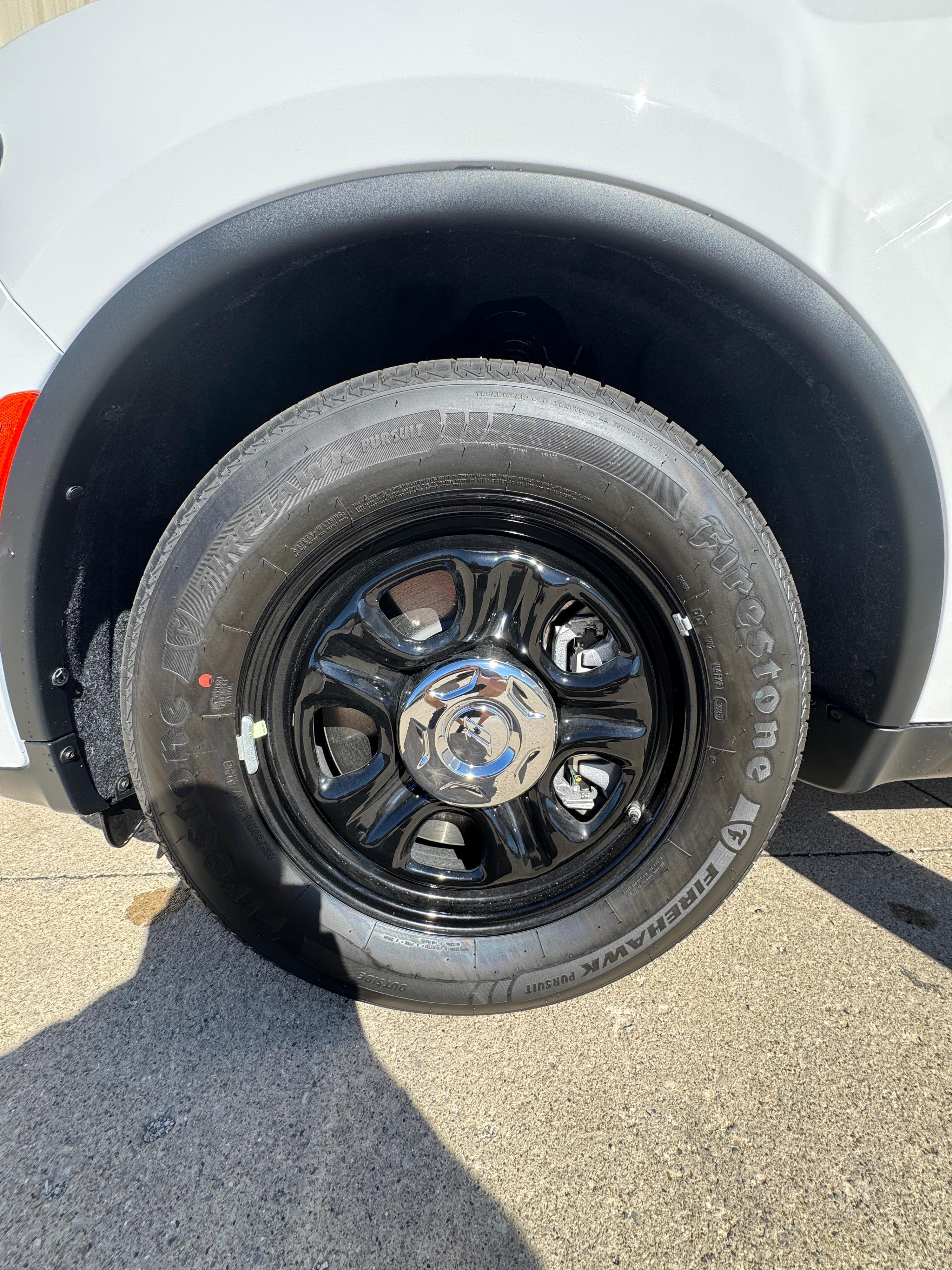 2026 Dodge Durango 4x4 Command Unit - image 12