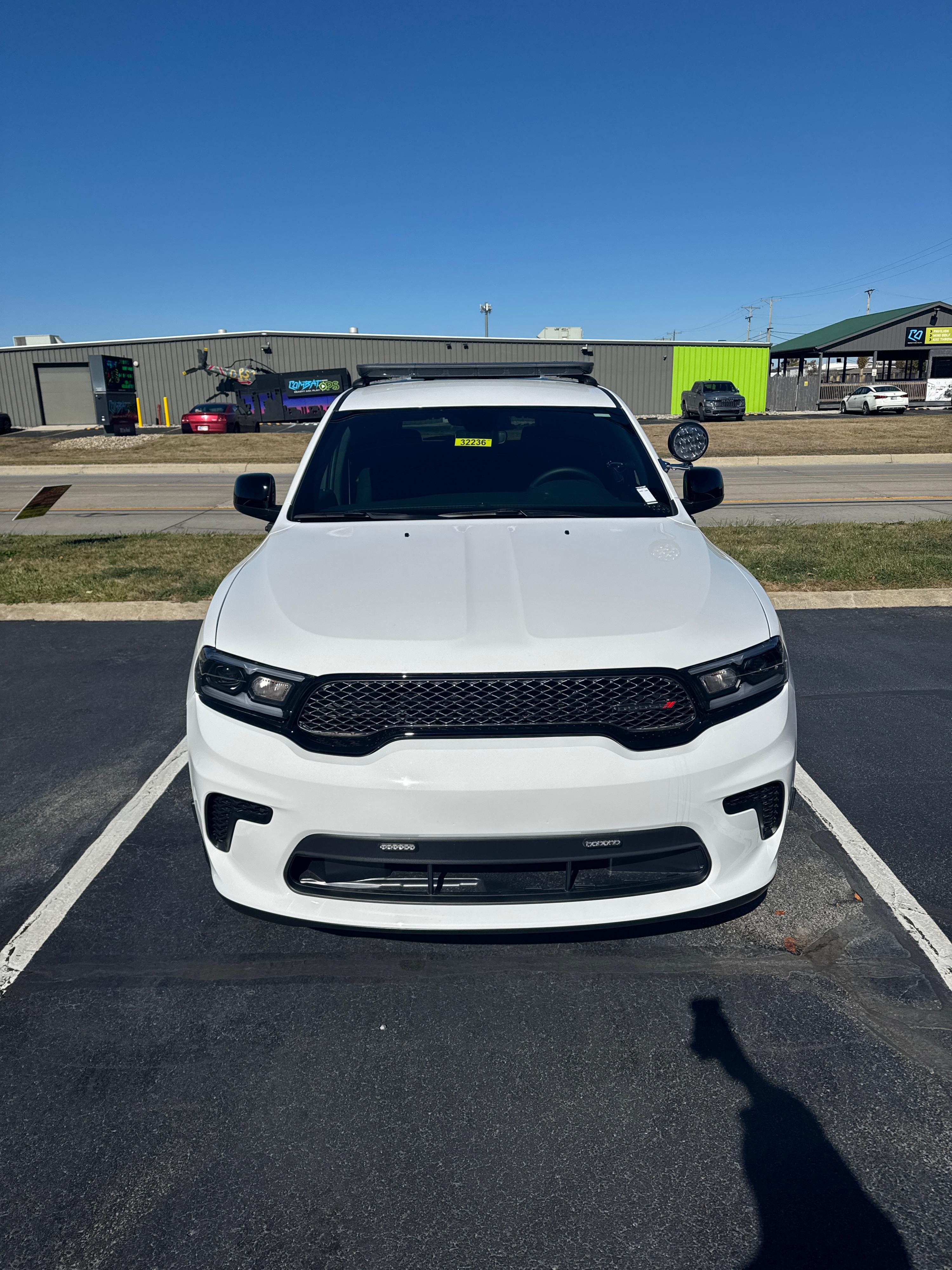 2026 Dodge Durango 4x4 Command Unit - image 2