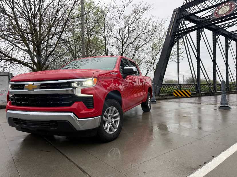 2023 Chevrolet Silverado 4x4 Command Unit — photo 6