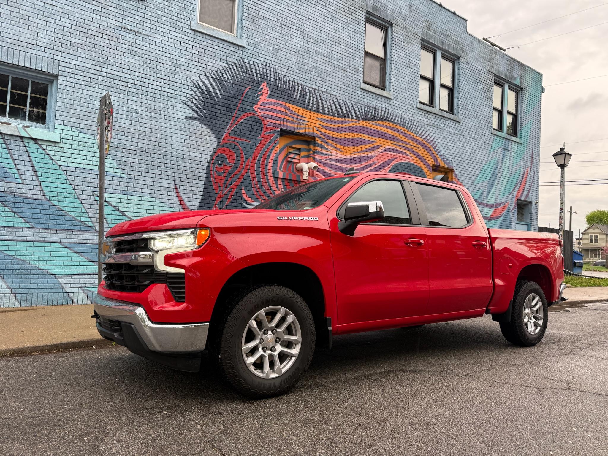 2023 Chevrolet Silverado 4x4 Command Unit - image 1