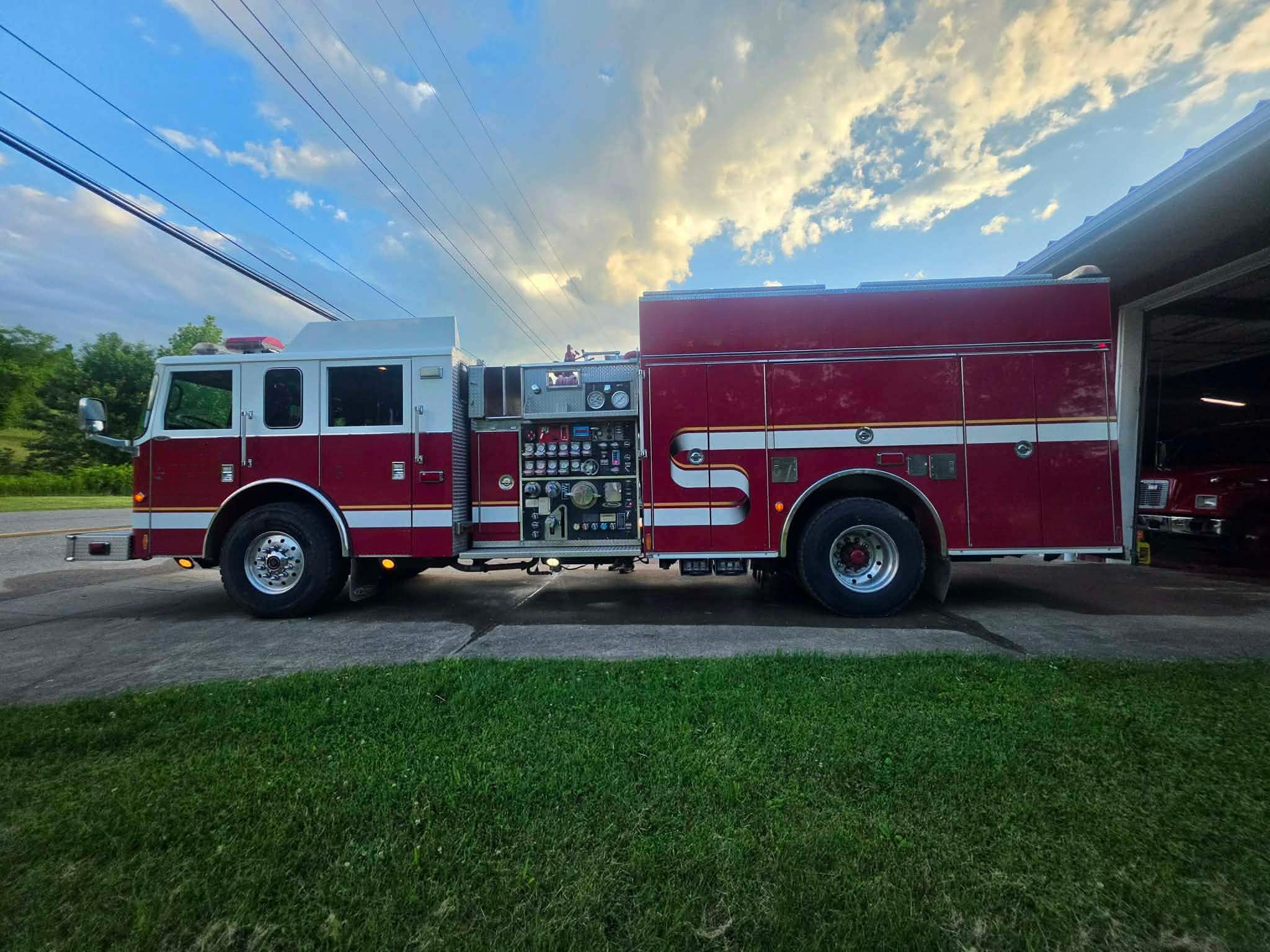 2002 Pierce DASH Pumper - image 1