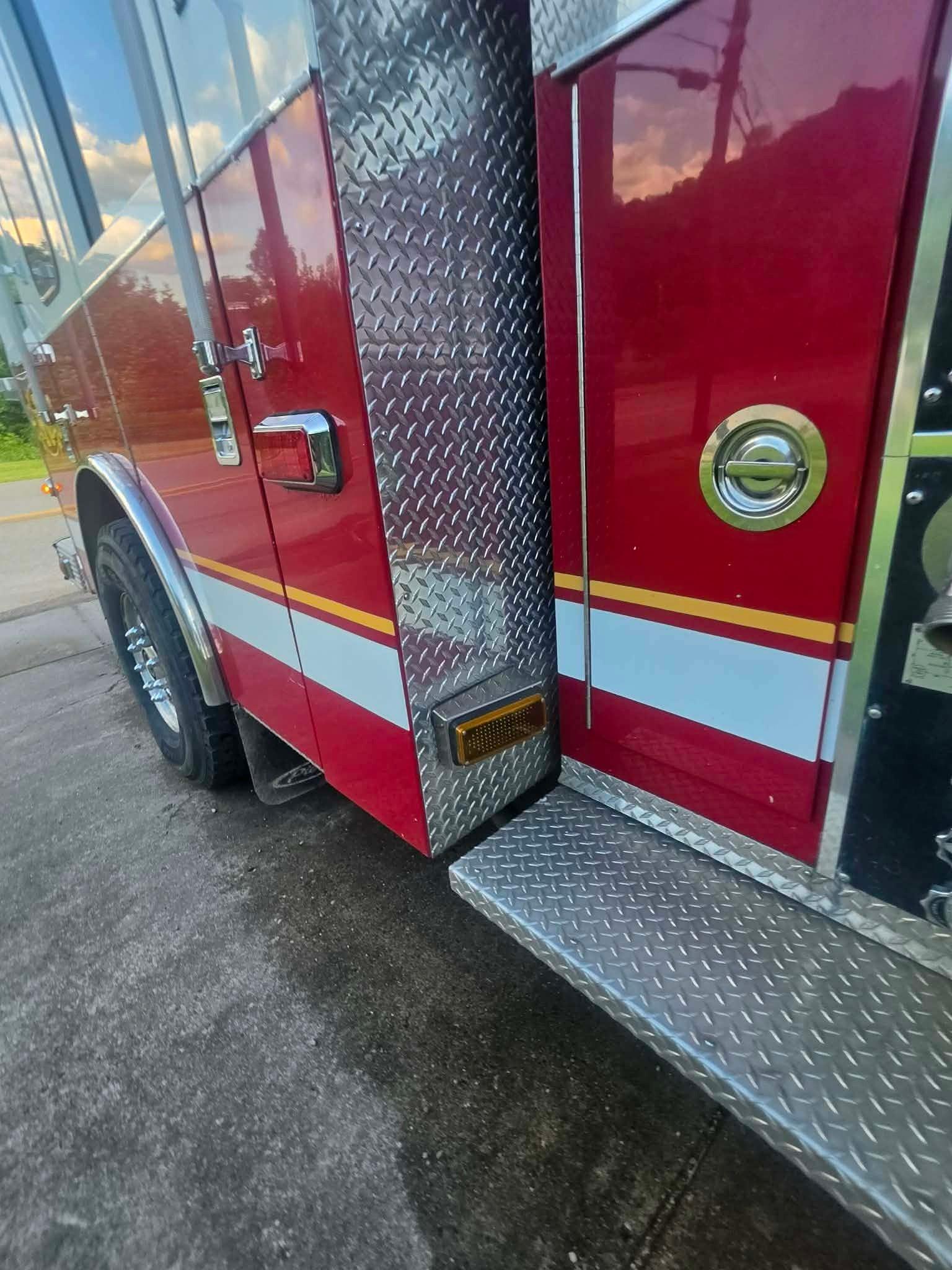 2002 Pierce DASH Pumper - image 27