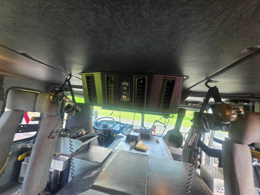 2002 Pierce DASH Pumper — photo 8